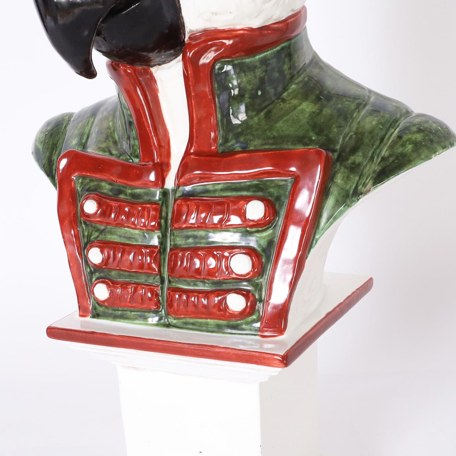 Céramique Buste de perroquet militaire en céramique italienne du milieu du siècle dernier en vente