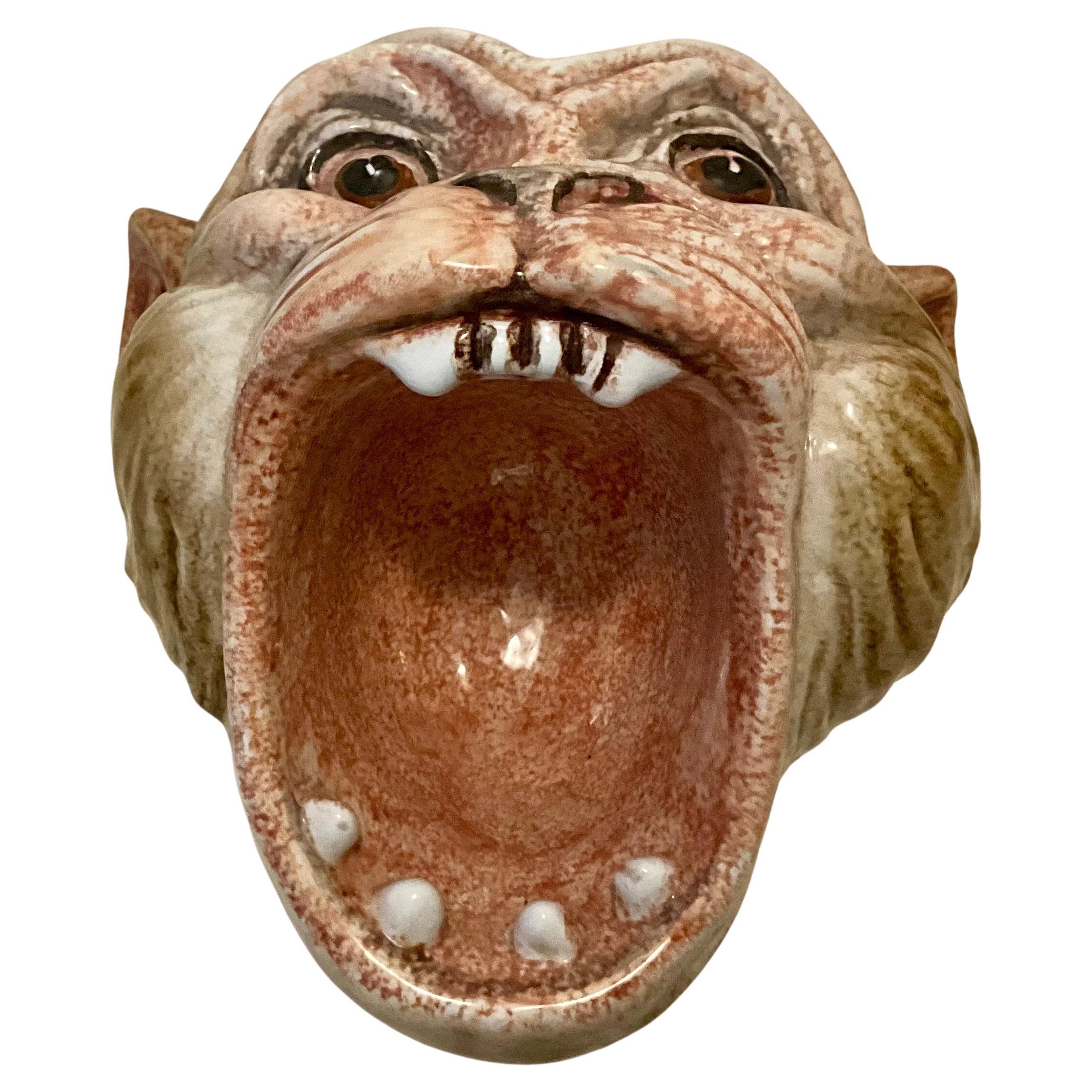 Portaoggetti italiano di metà secolo in ceramica con scimmia, firmato Italia in vendita