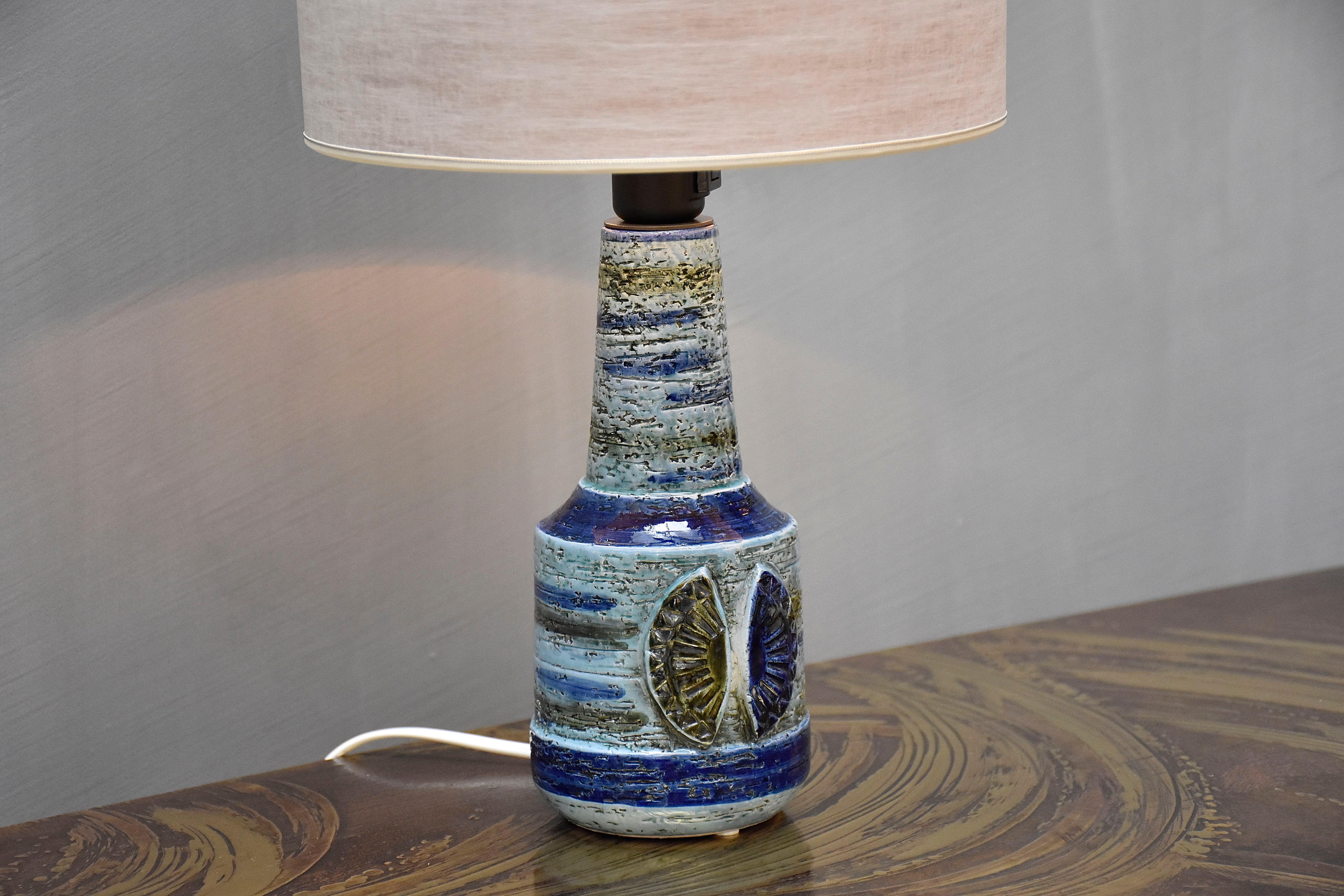 Italienische blau-grün glasierte Keramik-Tischlampe aus der Mitte des Jahrhunderts von Bitossi (Glasiert) im Angebot