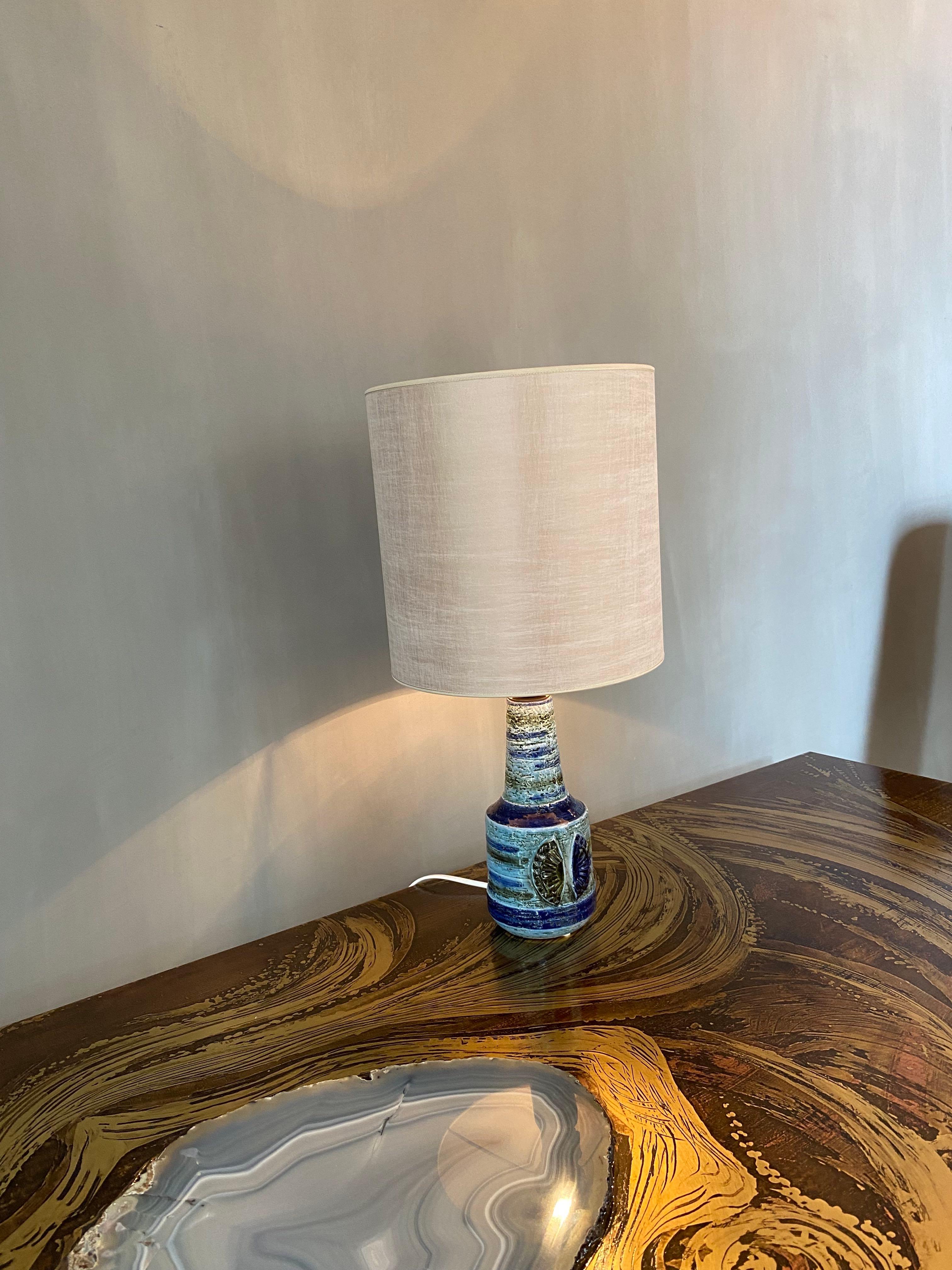 Italienische blau-grün glasierte Keramik-Tischlampe aus der Mitte des Jahrhunderts von Bitossi (20. Jahrhundert) im Angebot