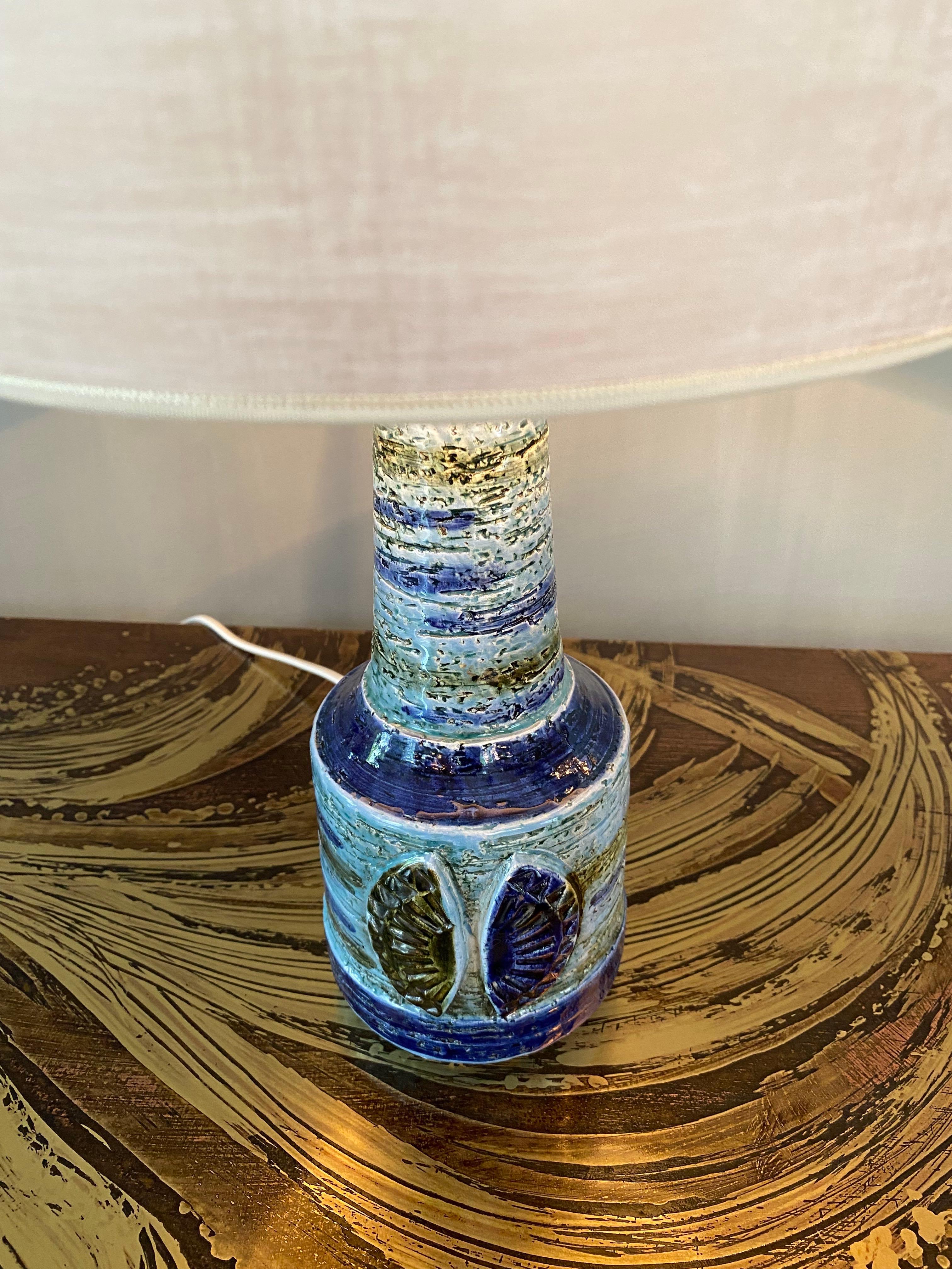 Italienische blau-grün glasierte Keramik-Tischlampe aus der Mitte des Jahrhunderts von Bitossi im Angebot 1