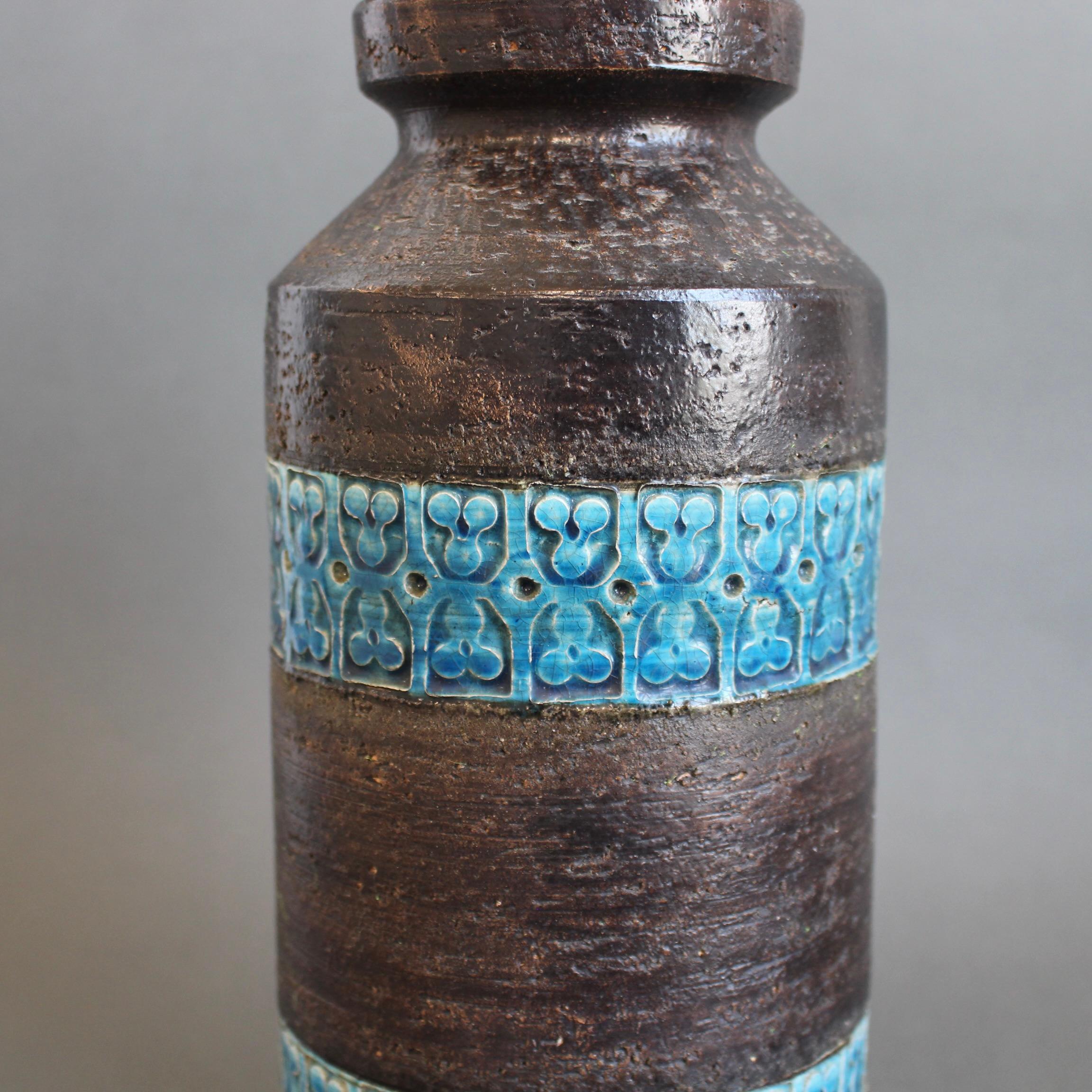 Jarrón de cerámica italiana de mediados de siglo Trifoglio Range de Aldo Londi para Bitossi, 1964 en venta 4