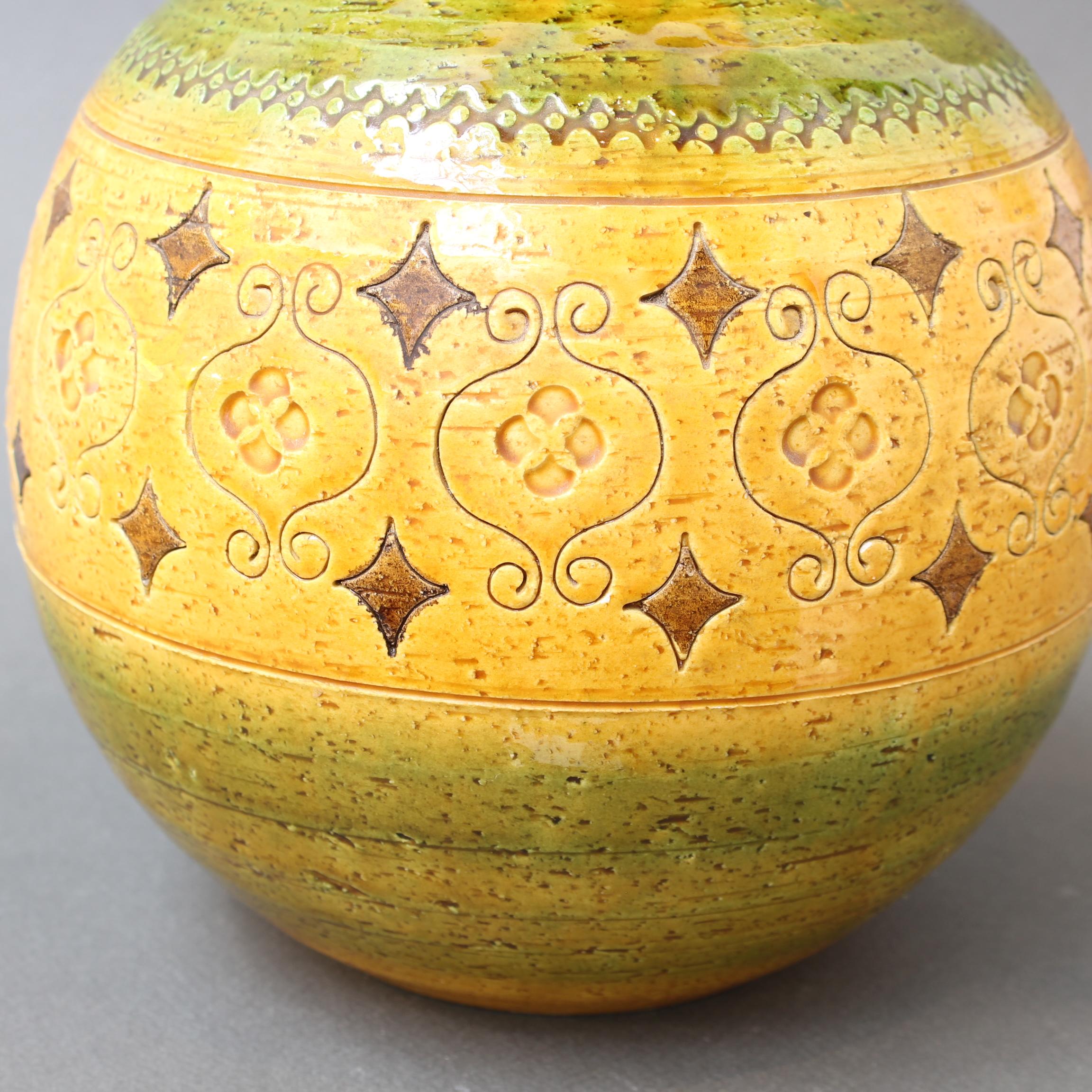Mid-Century Italian Ceramic Vase by Aldo Londi for Bitossi - 'Arabesque'  For Sale 7