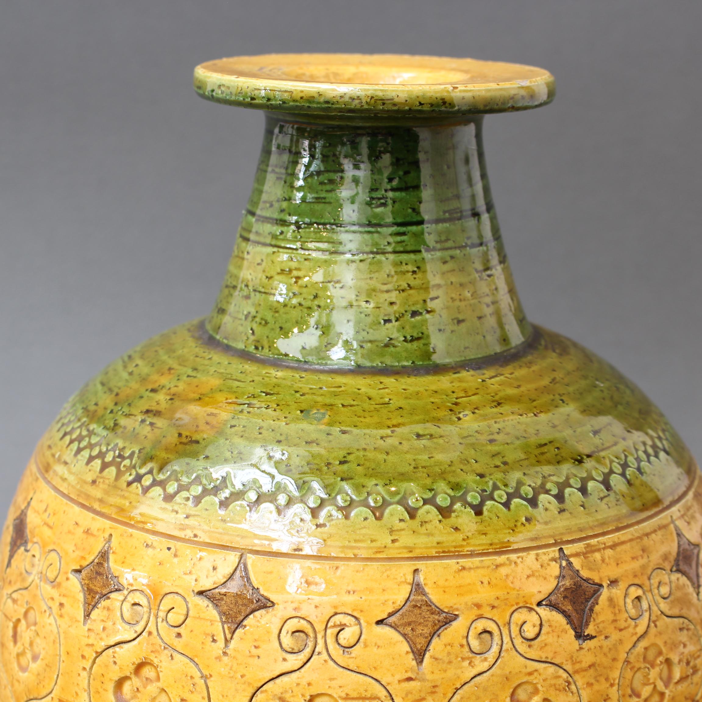 Italienische Keramikvase aus der Mitte des Jahrhunderts von Aldo Londi für Bitossi – „Arabesque“  im Angebot 9