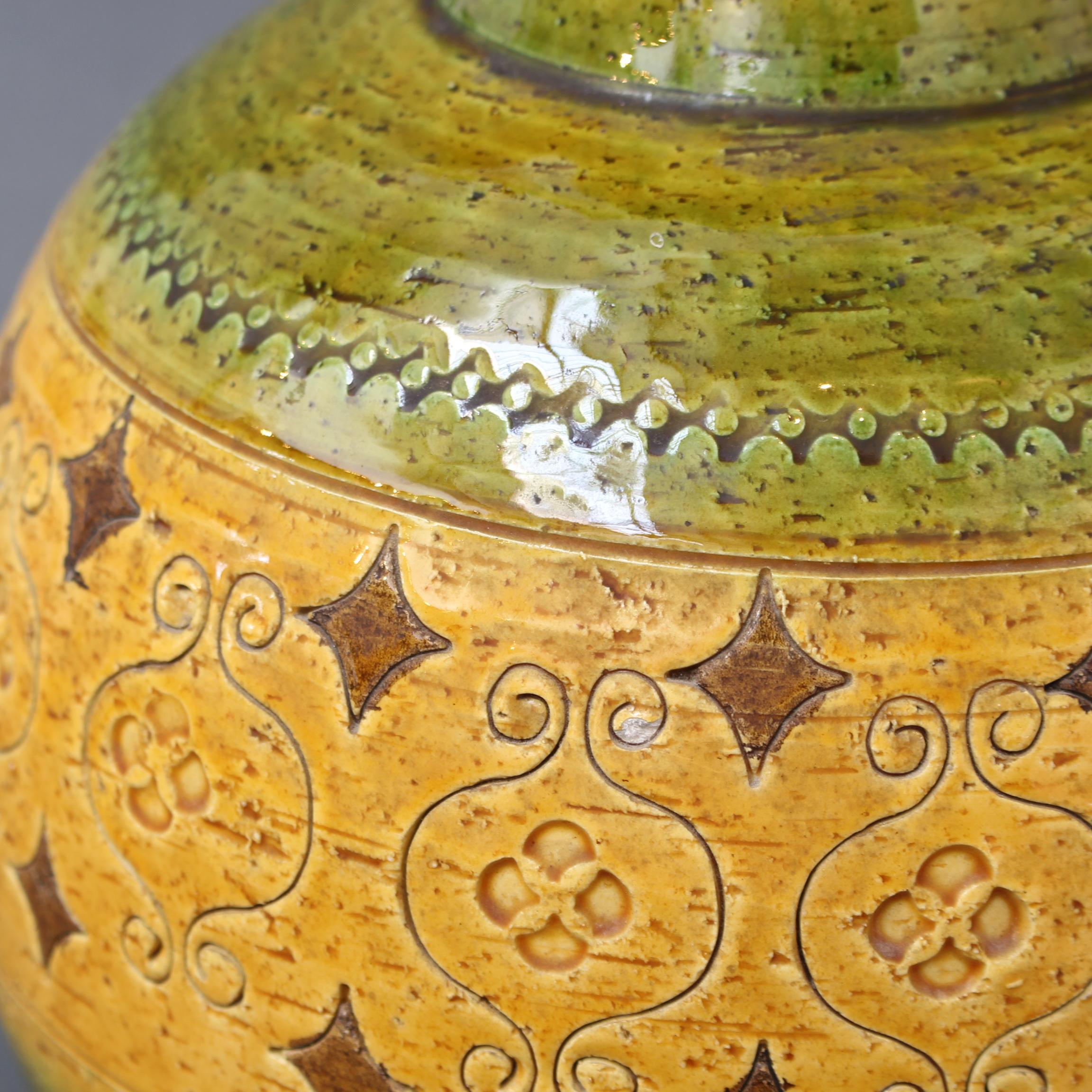 Italienische Keramikvase aus der Mitte des Jahrhunderts von Aldo Londi für Bitossi – „Arabesque“  im Angebot 14