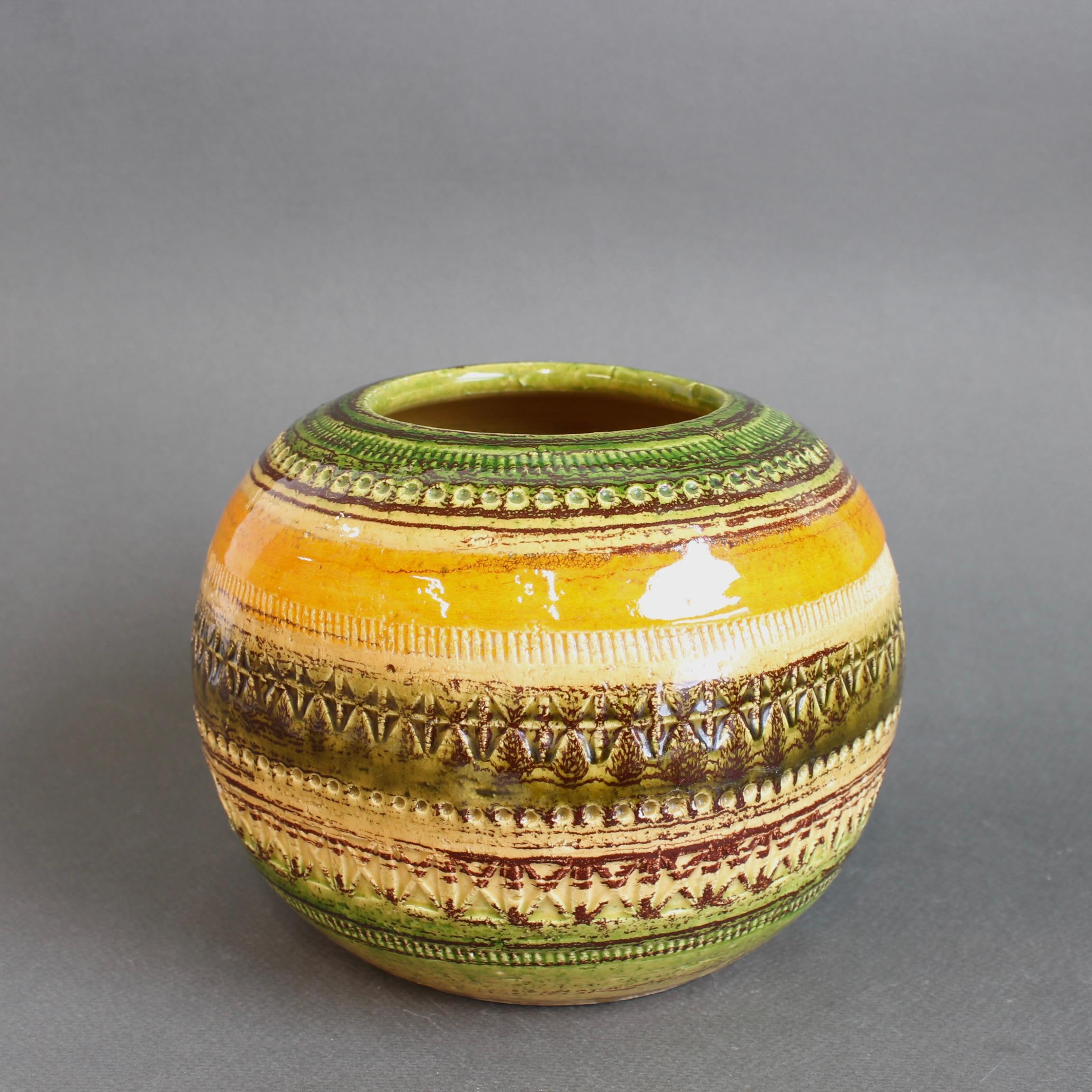 Mid-20th Century Mid-Century Italian Ceramic Vase by Aldo Londi for Bitossi For Sale