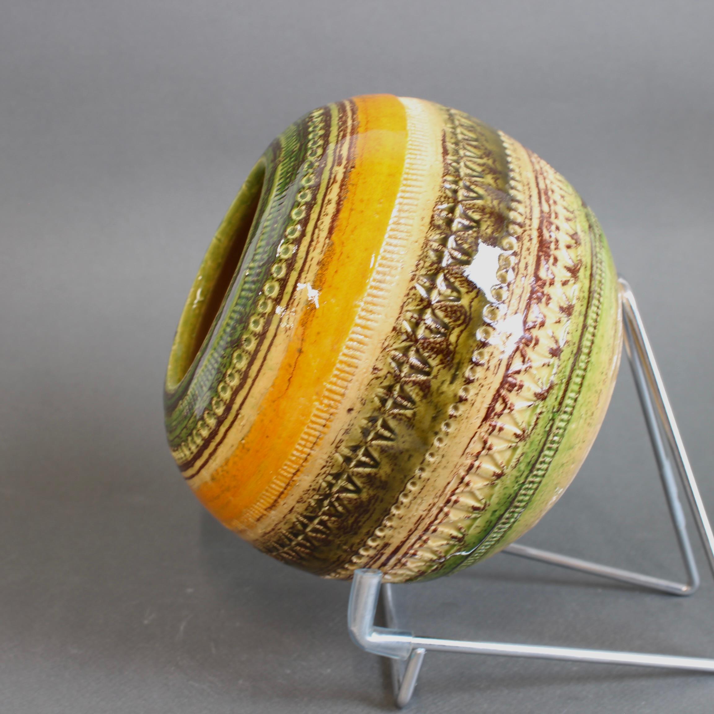 Mid-Century Italian Ceramic Vase by Aldo Londi for Bitossi For Sale 5