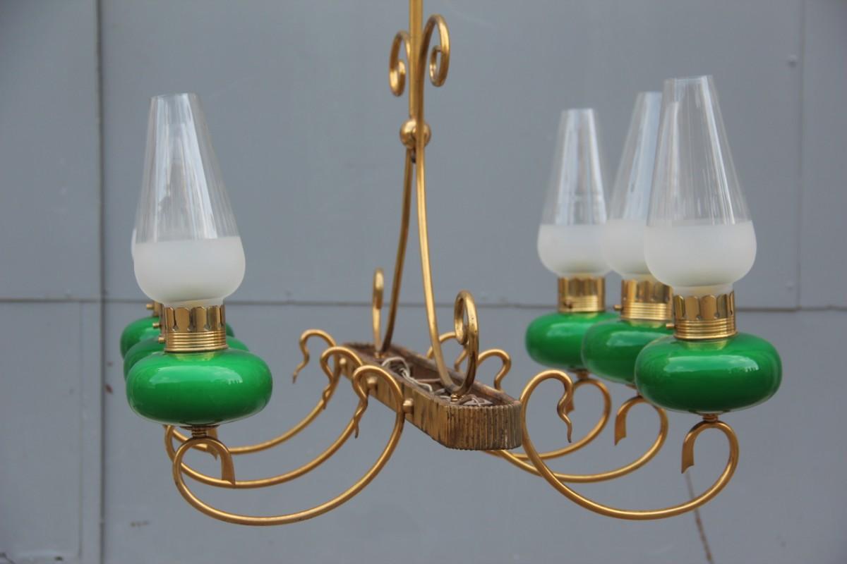 Mid-Century Italian Chandelier Brass Green Glass 1950 Gold Crystal For Sale 5