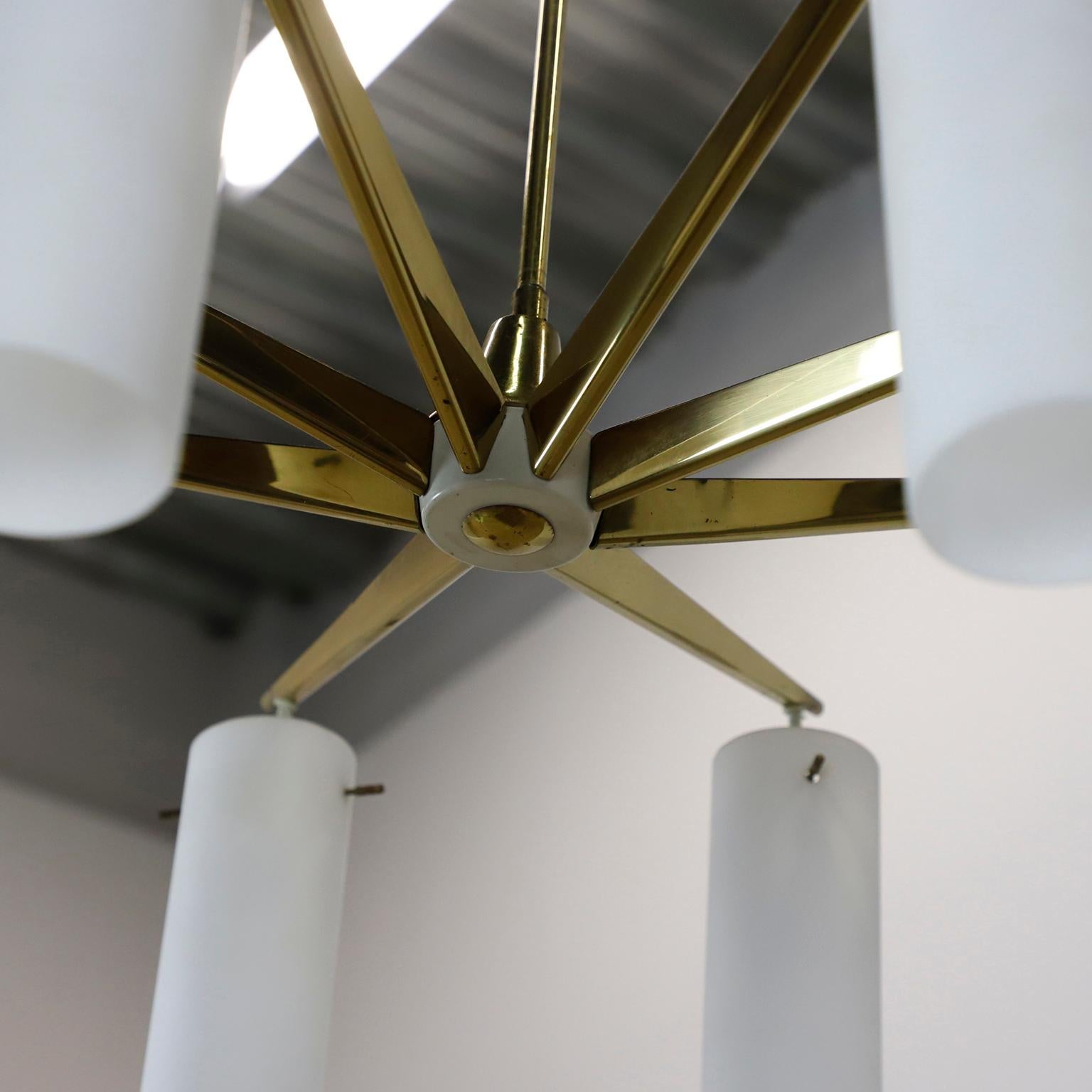 Lampadario italiano di metà secolo In condizioni discrete in vendita a Mexico City, CDMX