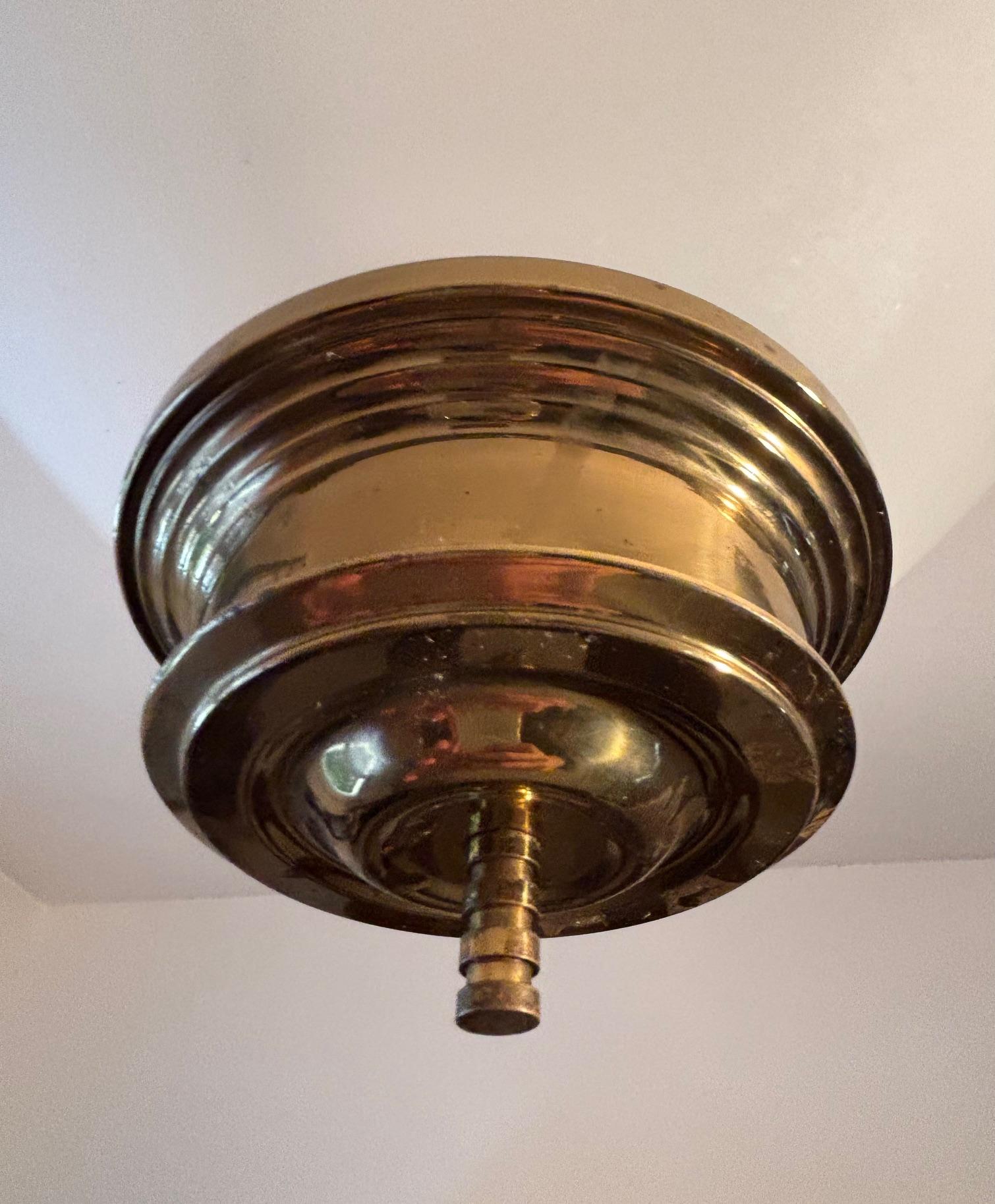 Mid-Century Italian Chandelier in the Style of Stilnovo, 1950s In Good Condition For Sale In Argelato, BO