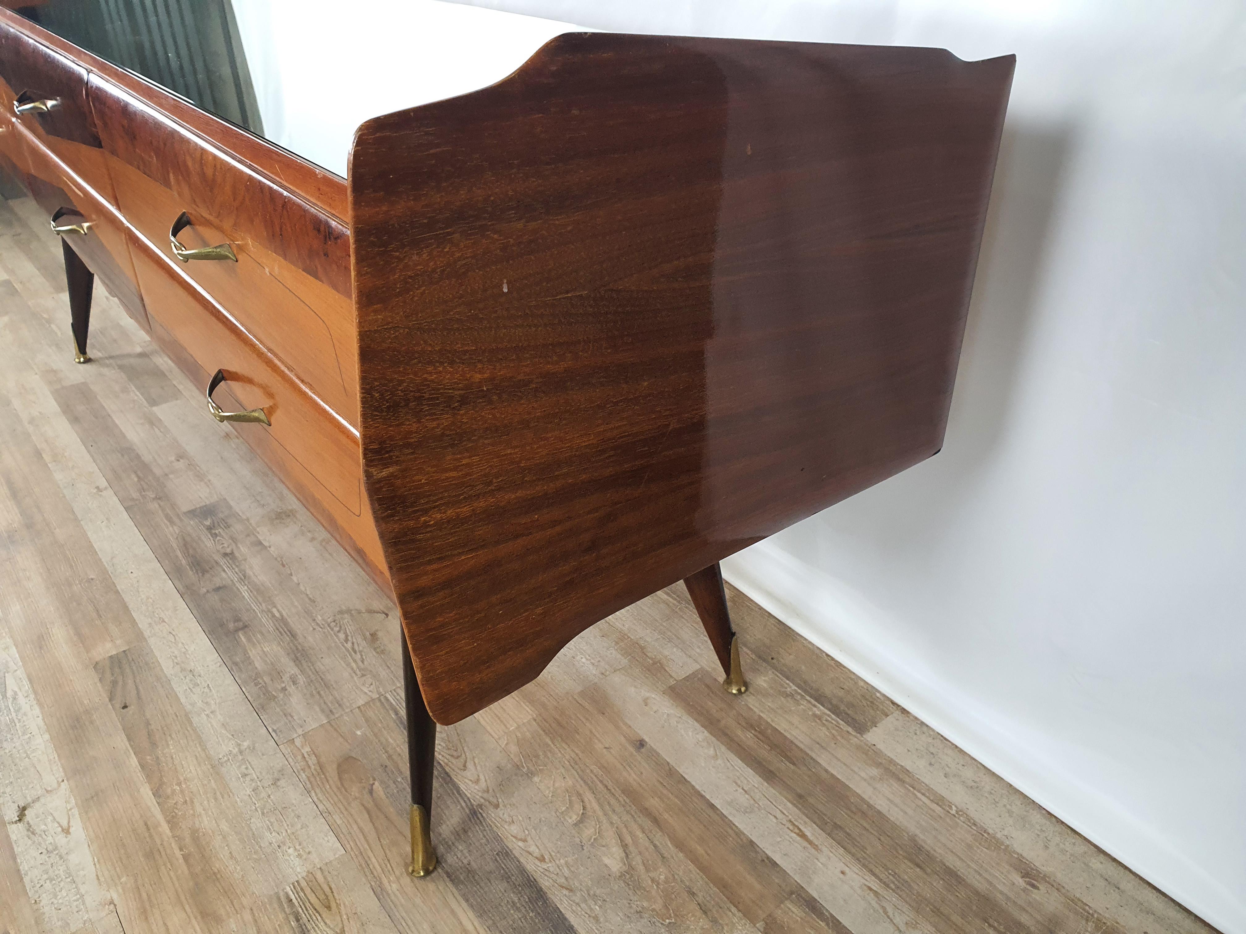 Mid-Century Italian Chest of Drawers with Mirror Plane For Sale 3