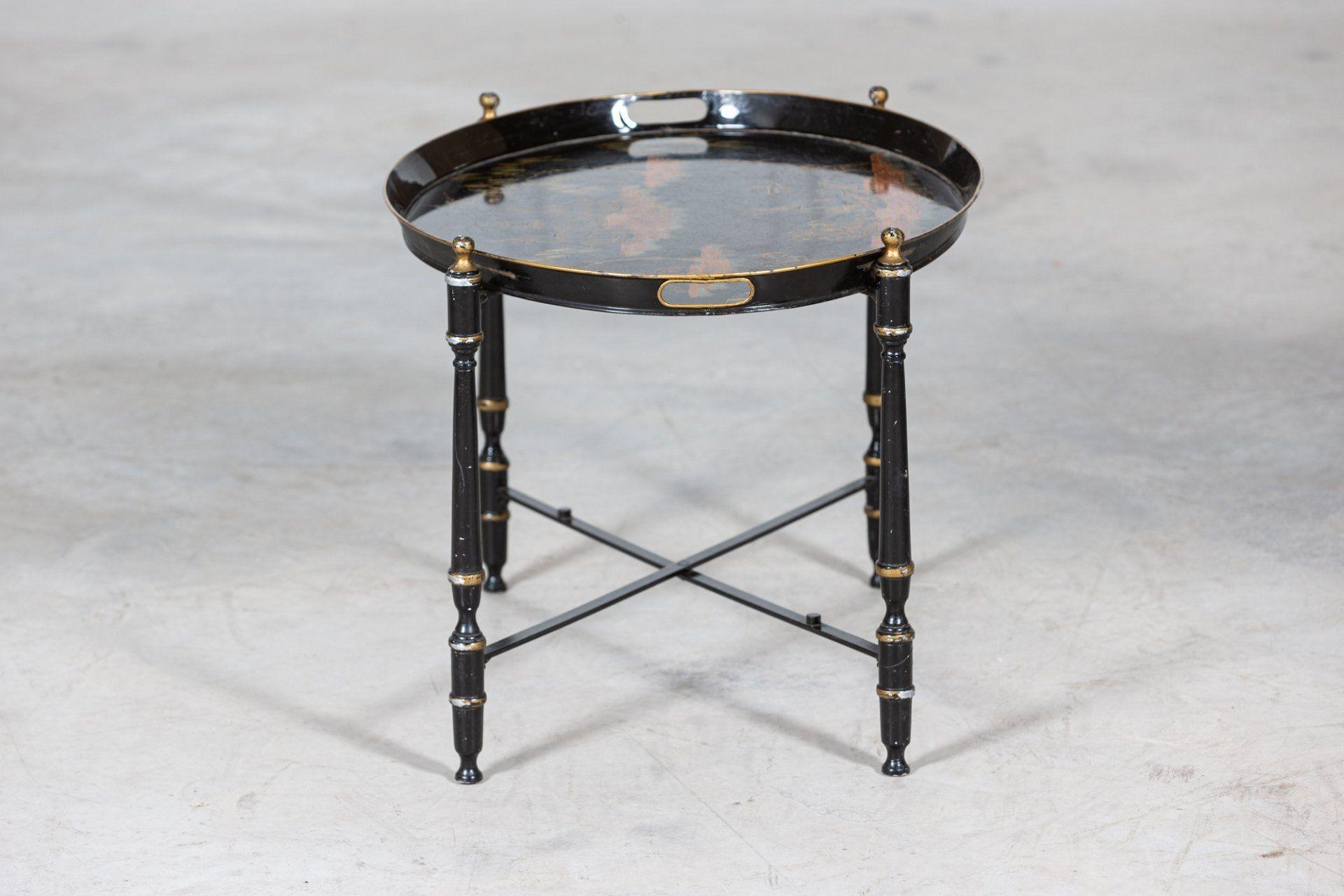Mid Century Italian Chinoiserie Iron Tole Ware Tray Table For Sale 8