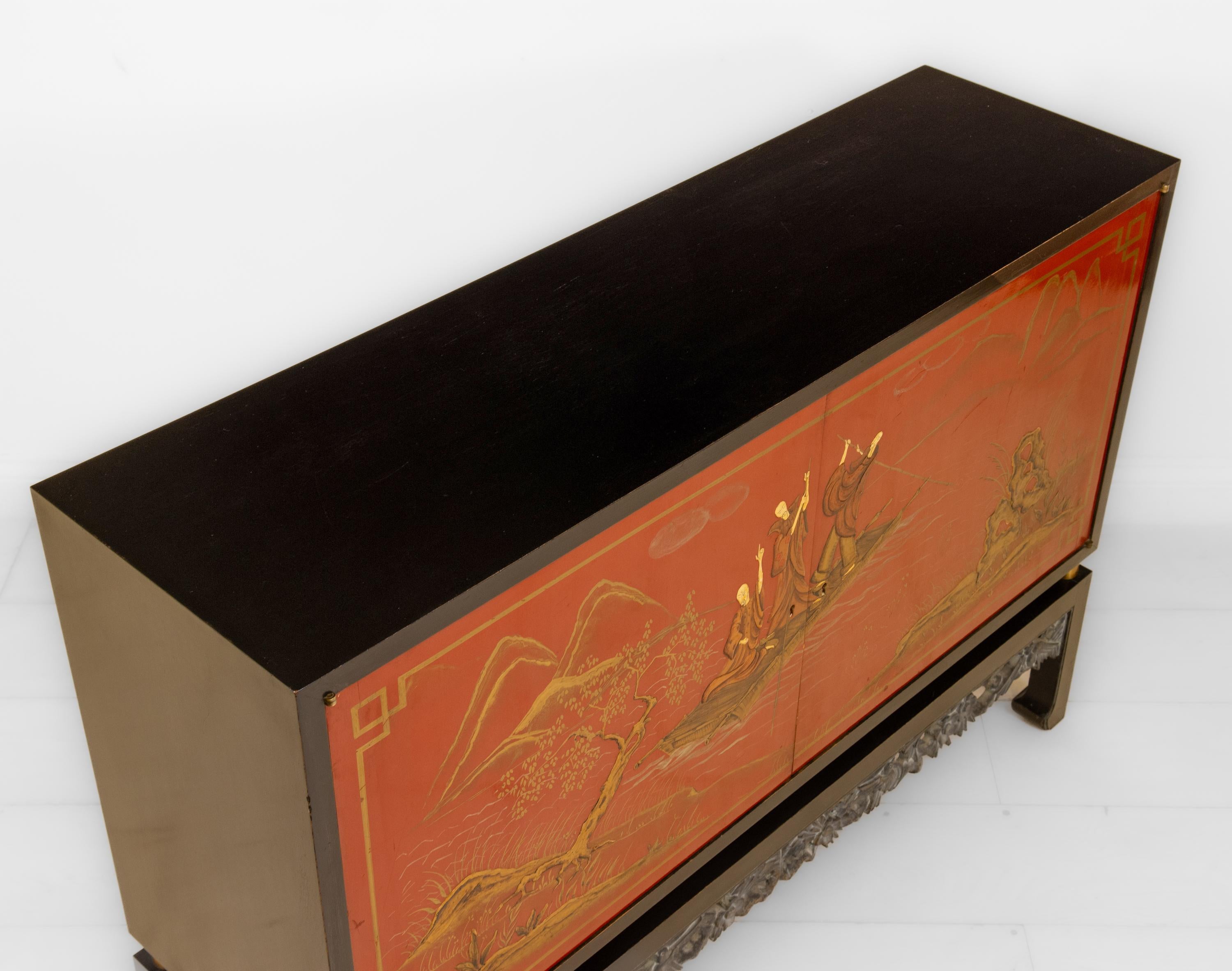 Mid Century Italian Chinoiserie Lacquered Sideboard Cabinet Circa 1950 For Sale 7