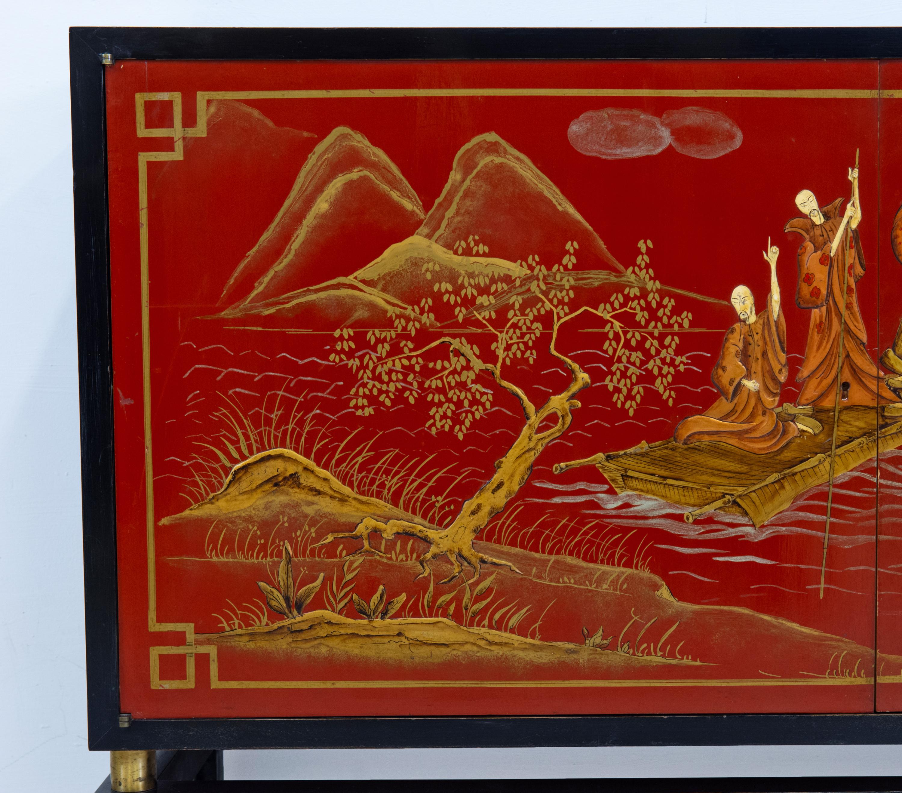 Mid Century Italian Chinoiserie Lacquered Sideboard Cabinet Circa 1950 In Good Condition For Sale In Norwich, GB