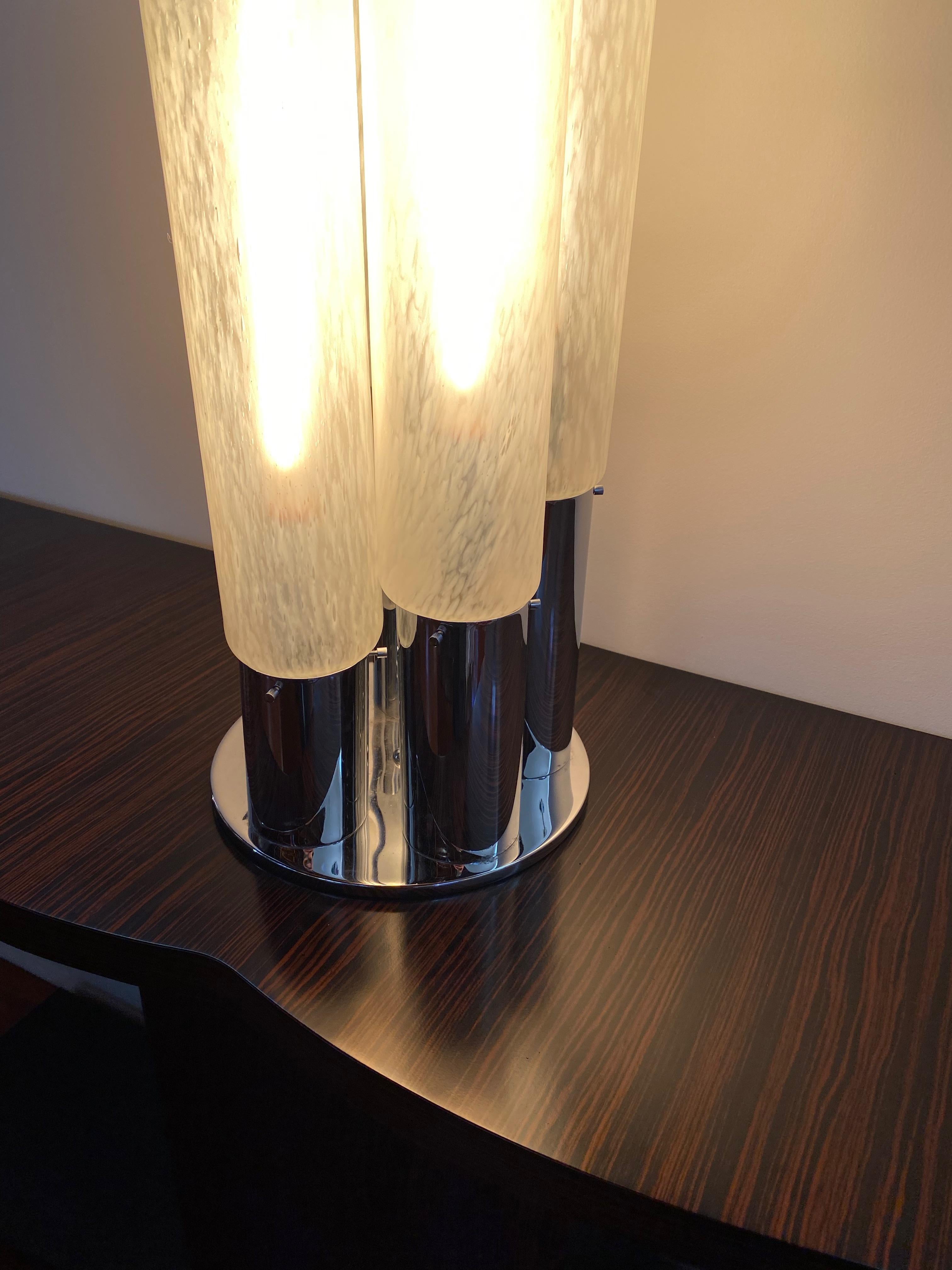 Midcentury Italian Chrome and Glass Table Lamp For Sale 5