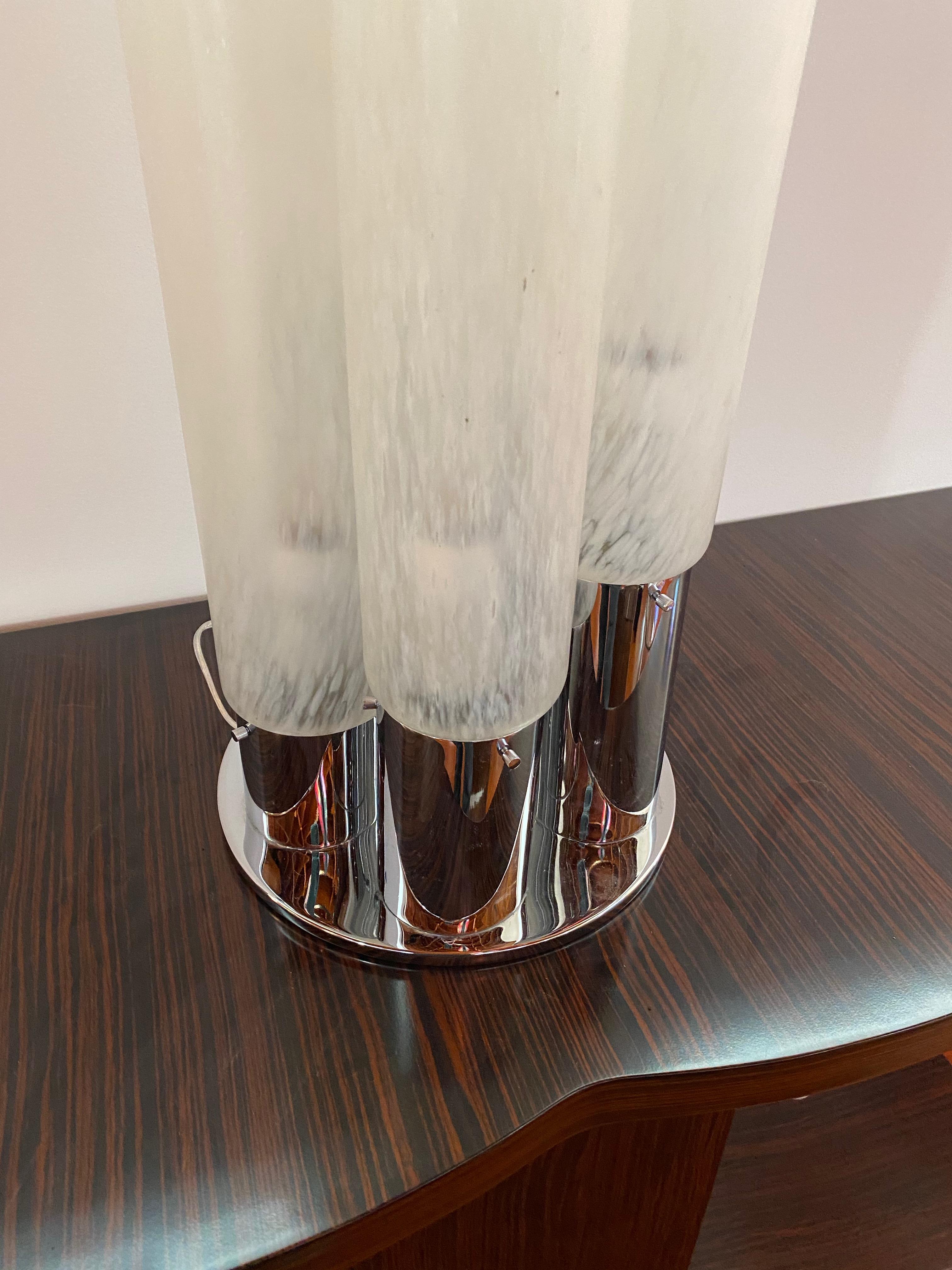 Midcentury Italian Chrome and Glass Table Lamp For Sale 1