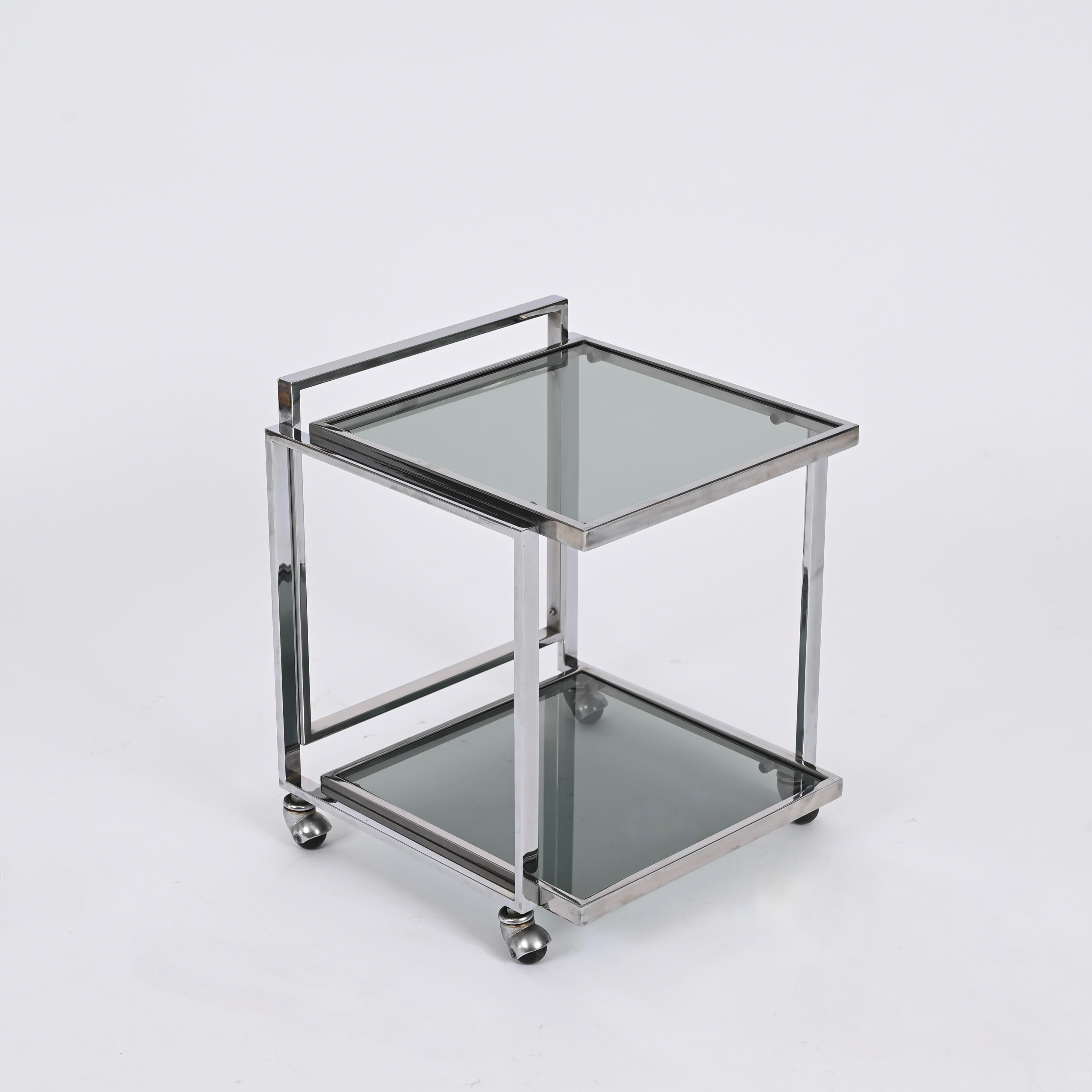 Mid-Century Italian Chrome and Smoked Glass Nesting Cart Tables, 1970s For Sale 4
