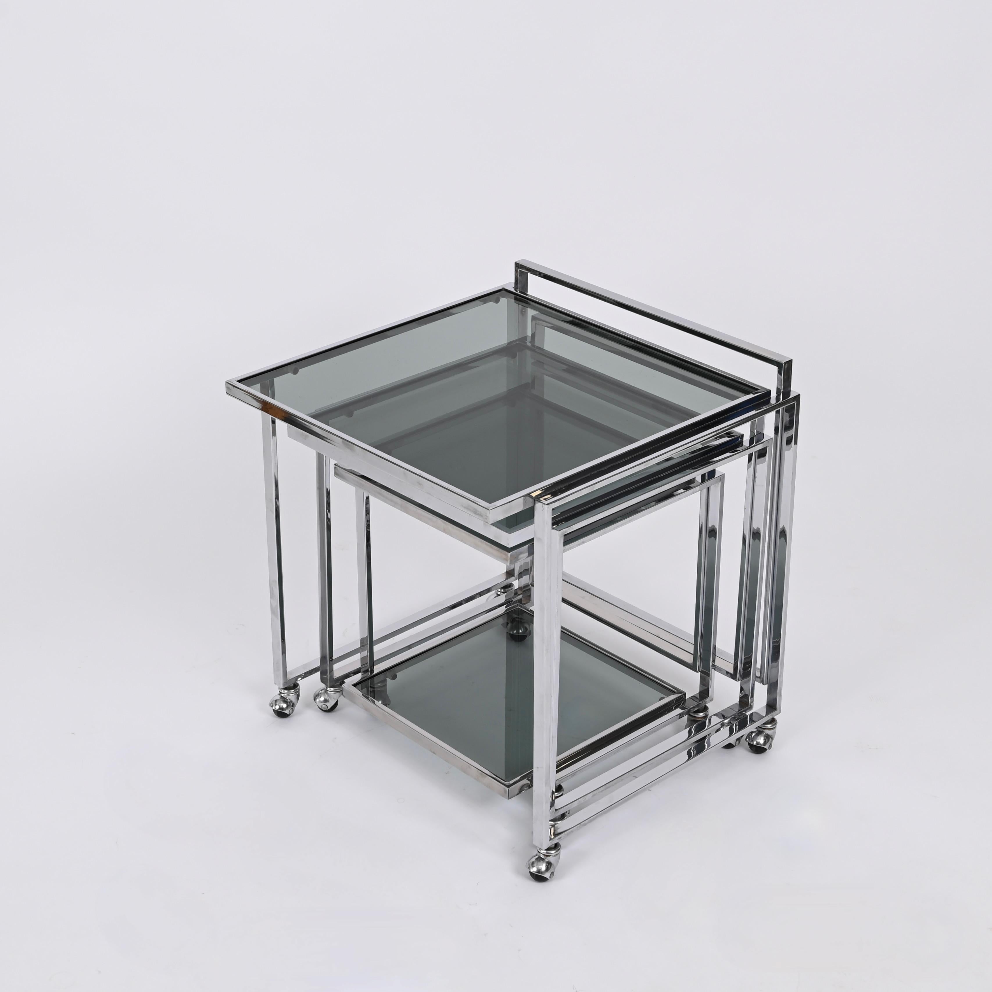 Mid-Century Italian Chrome and Smoked Glass Nesting Cart Tables, 1970s For Sale 7