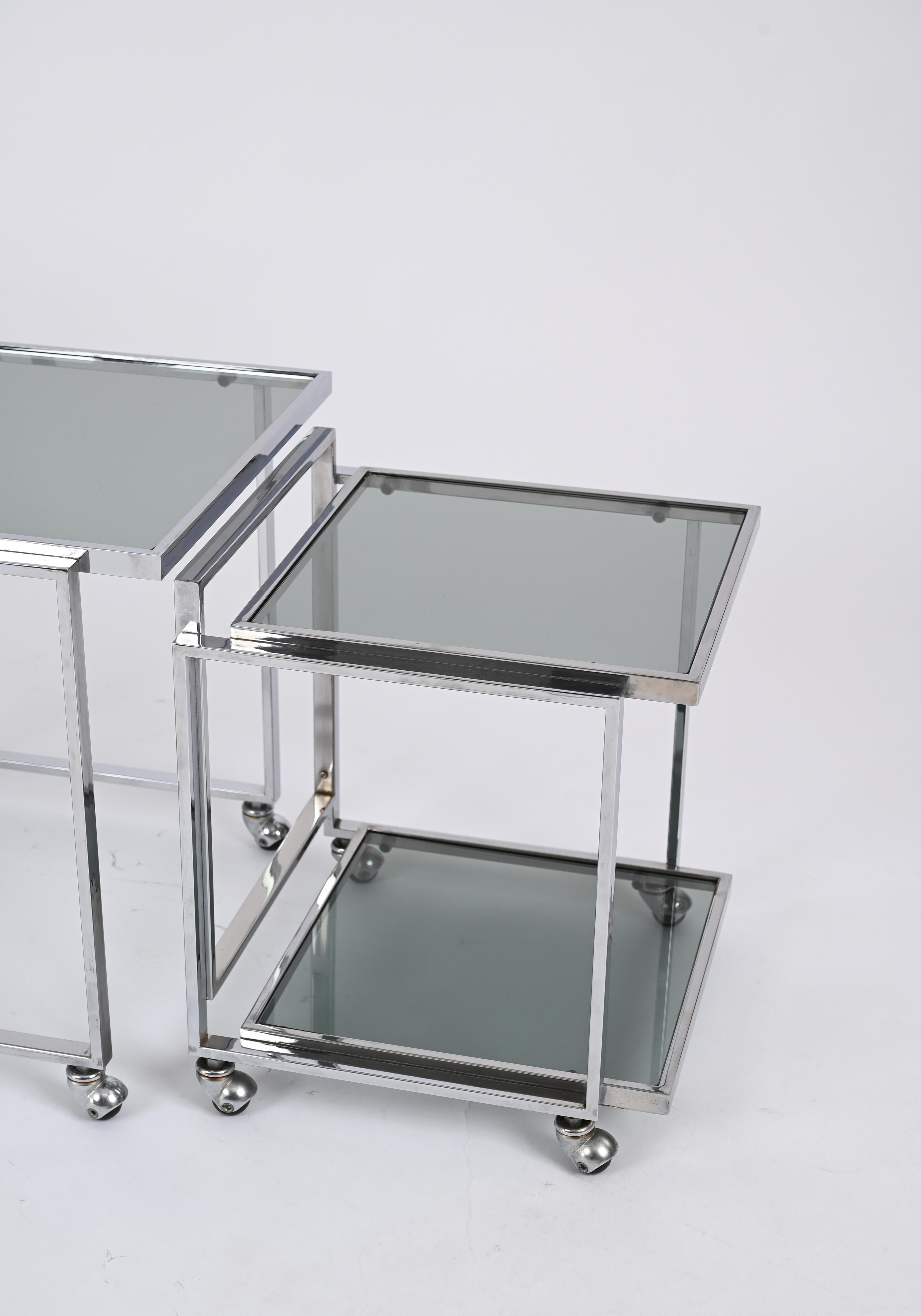 Mid-Century Italian Chrome and Smoked Glass Nesting Cart Tables, 1970s For Sale 1