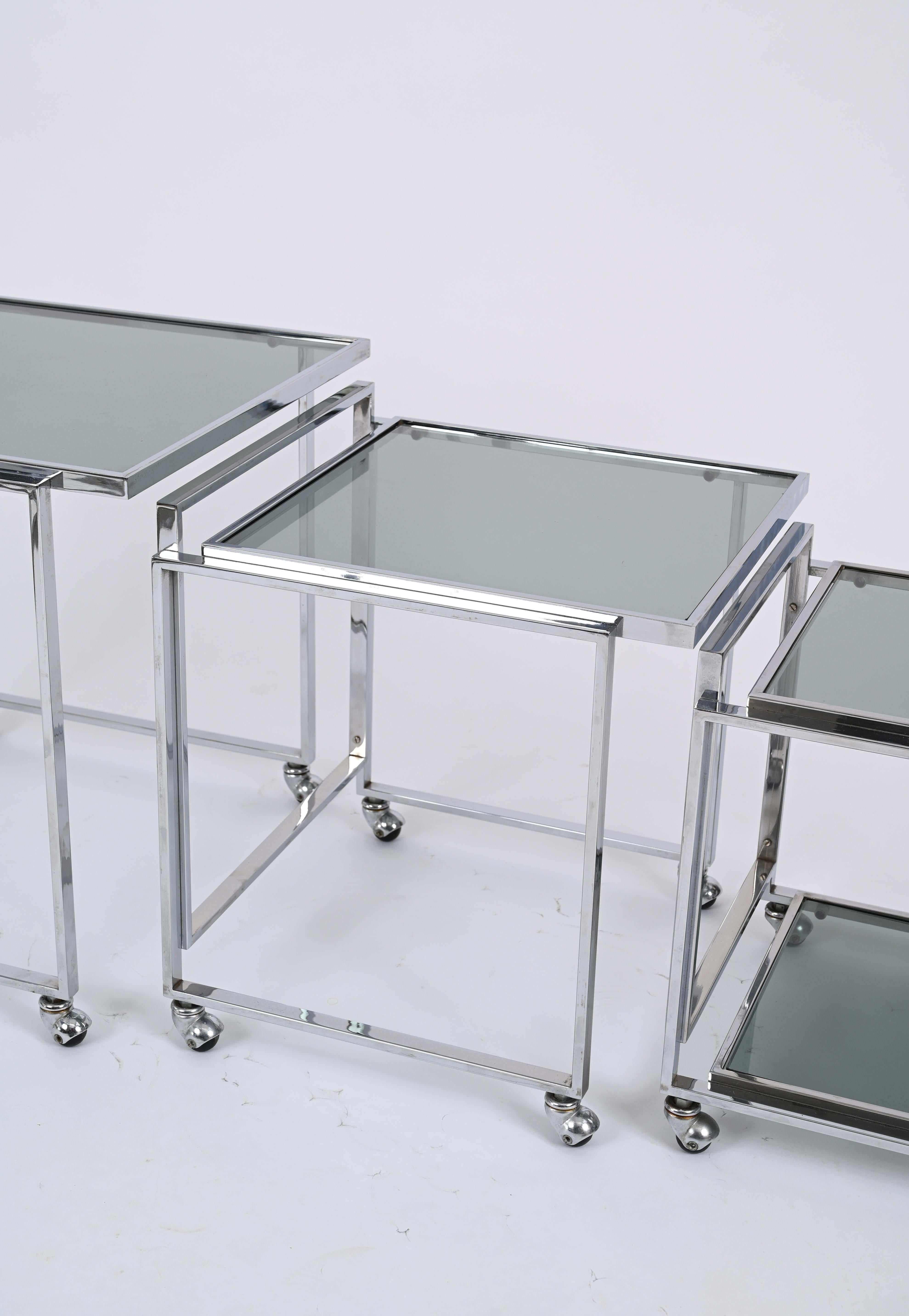 Mid-Century Italian Chrome and Smoked Glass Nesting Cart Tables, 1970s For Sale 2