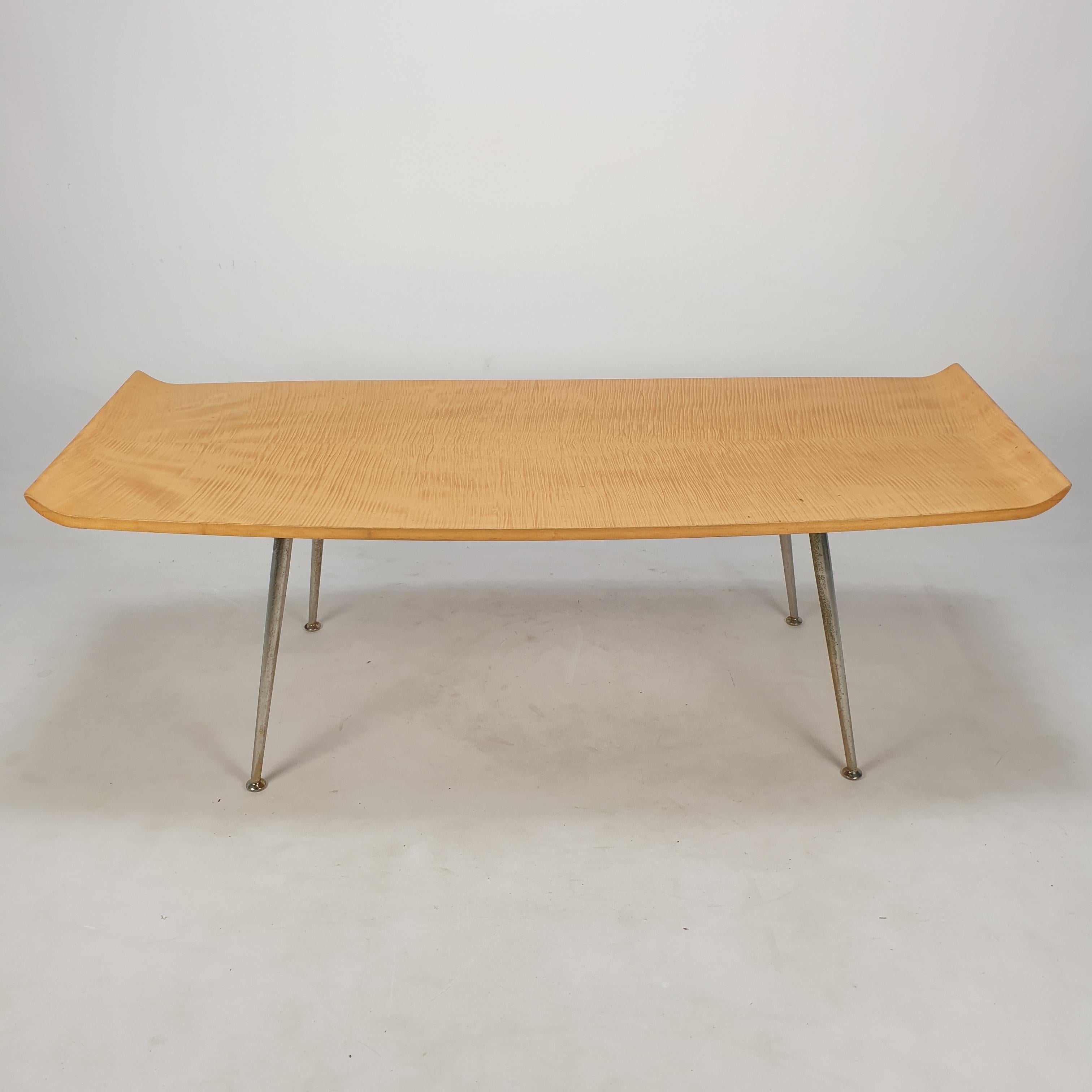 Table basse ou table d'appoint italienne du milieu du siècle dernier, années 1950 en vente 6