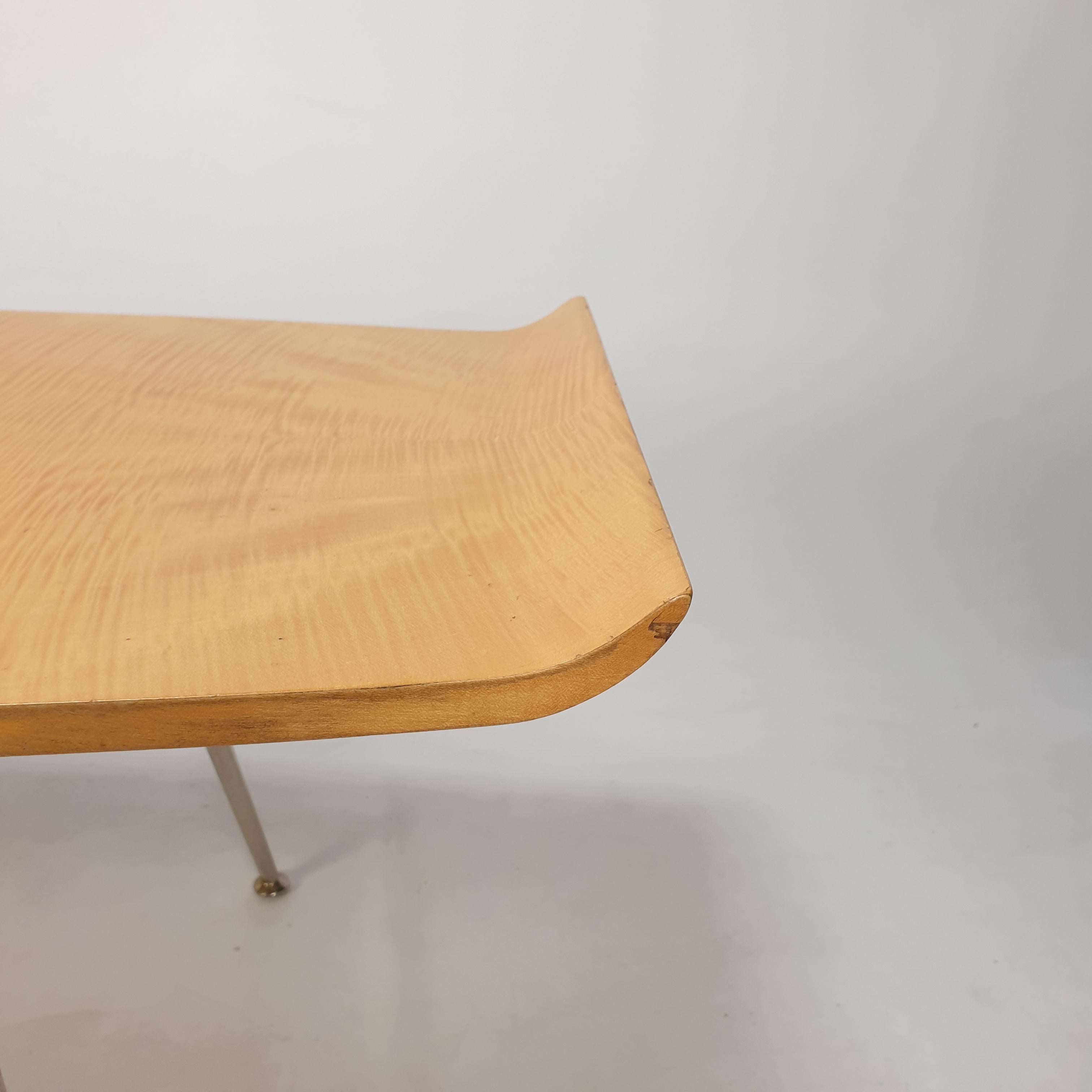 Table basse ou table d'appoint italienne du milieu du siècle dernier, années 1950 en vente 13