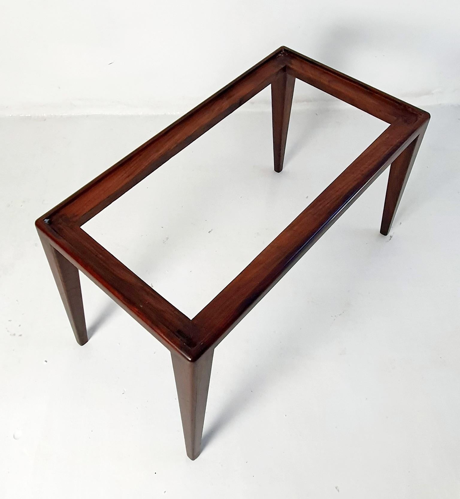 Midcentury Italian Coffee Table in the Manner of Gio Ponti For Sale 5