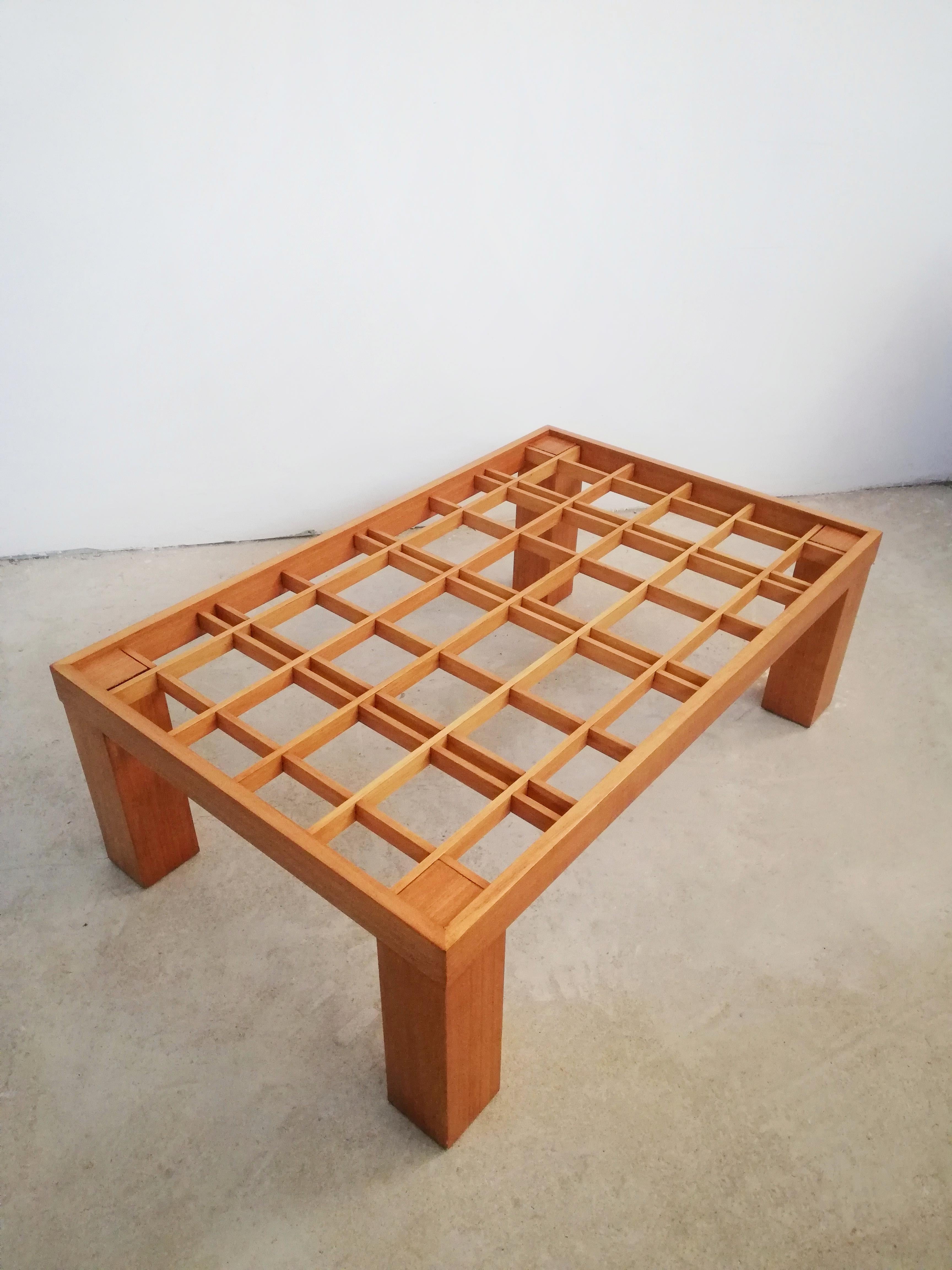 Midcentury Italian Coffee Table in the Style of Gianfranco Frattini For Sale 8