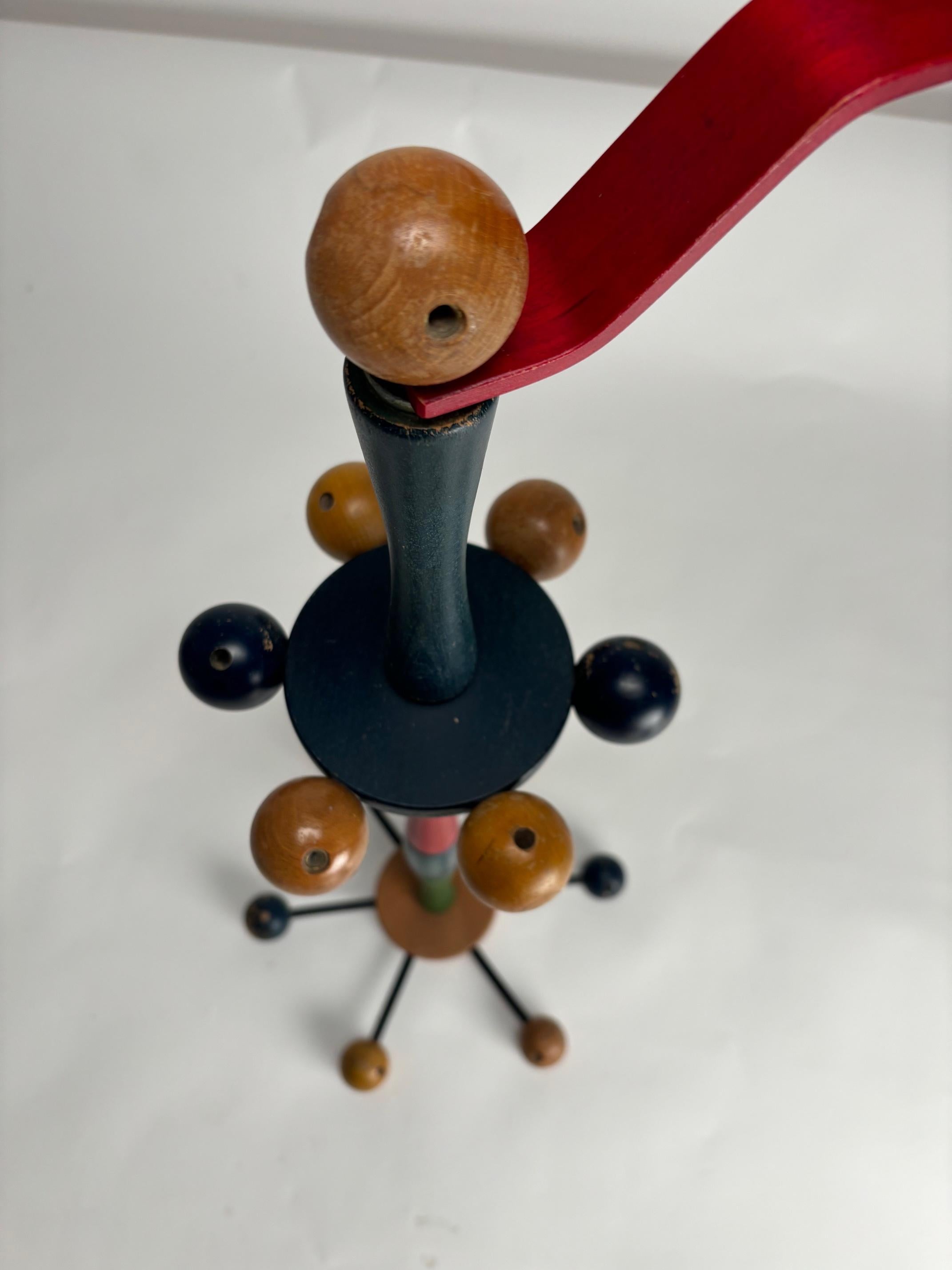 Mid-Century Italian Colored Wooden Children's Coat Rack, Reguitti, 1950s For Sale 2