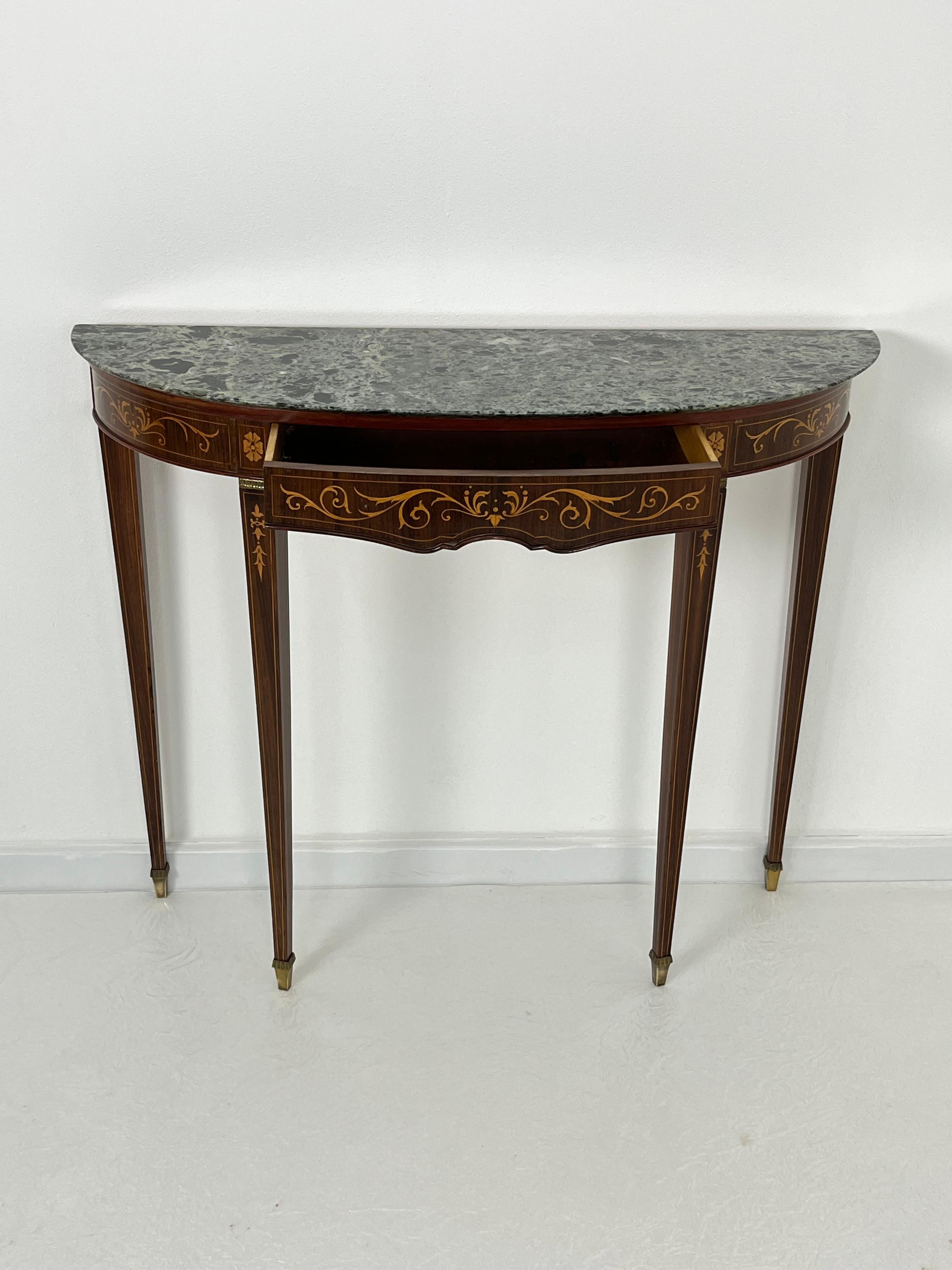 Table console italienne du milieu du siècle avec plateau en marbre vert, pieds en laiton, années 1960 en vente 3