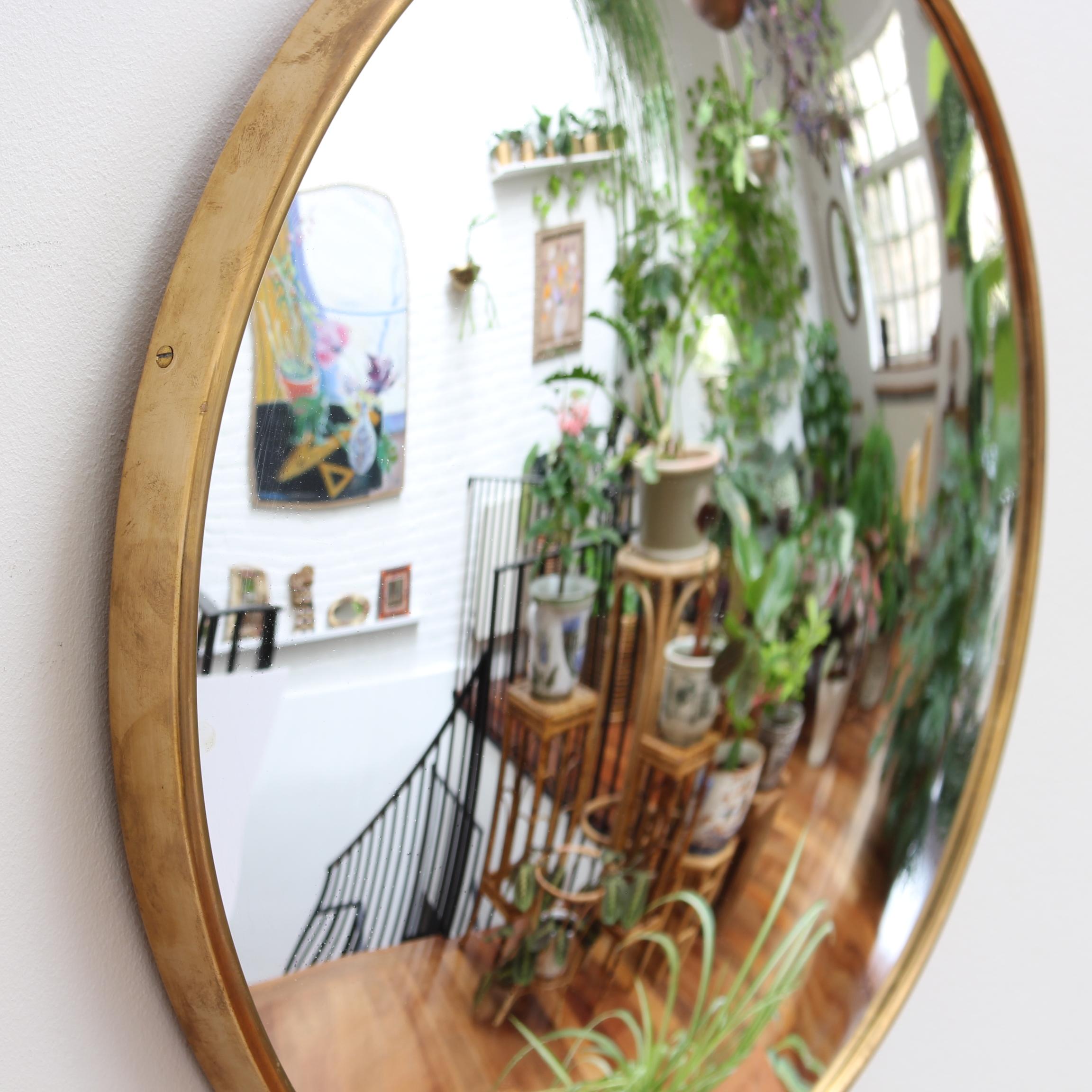 Midcentury Italian Convex Wall Mirror with Brass Frame, circa 1950s In Good Condition In London, GB