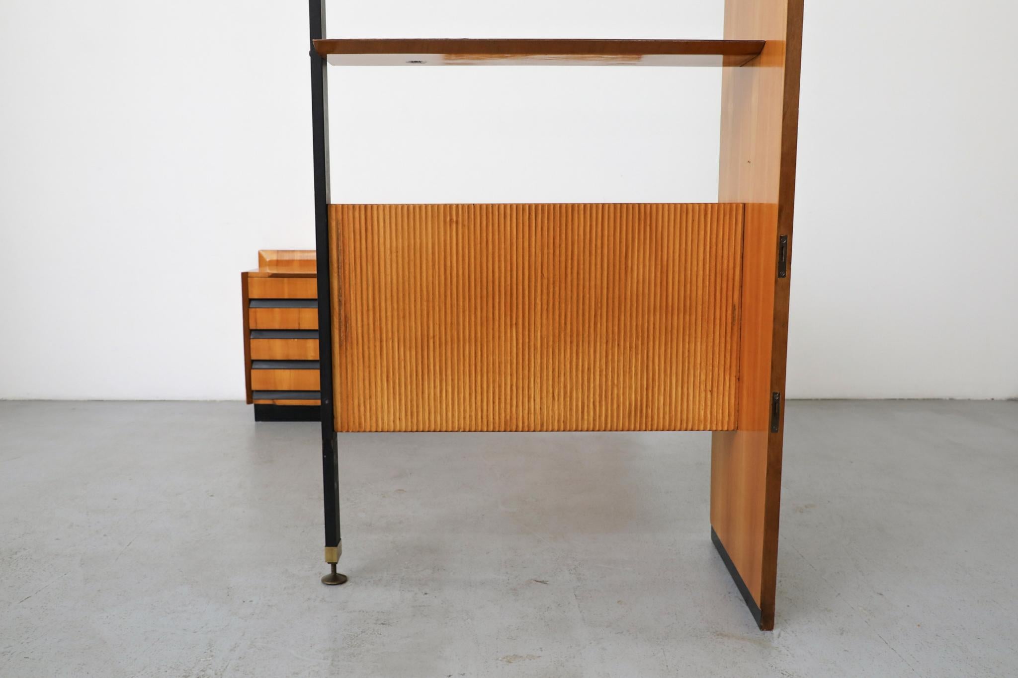 Mid-Century Italian Corner Shelving Unit & Cabinet in Gio Ponti Style For Sale 10