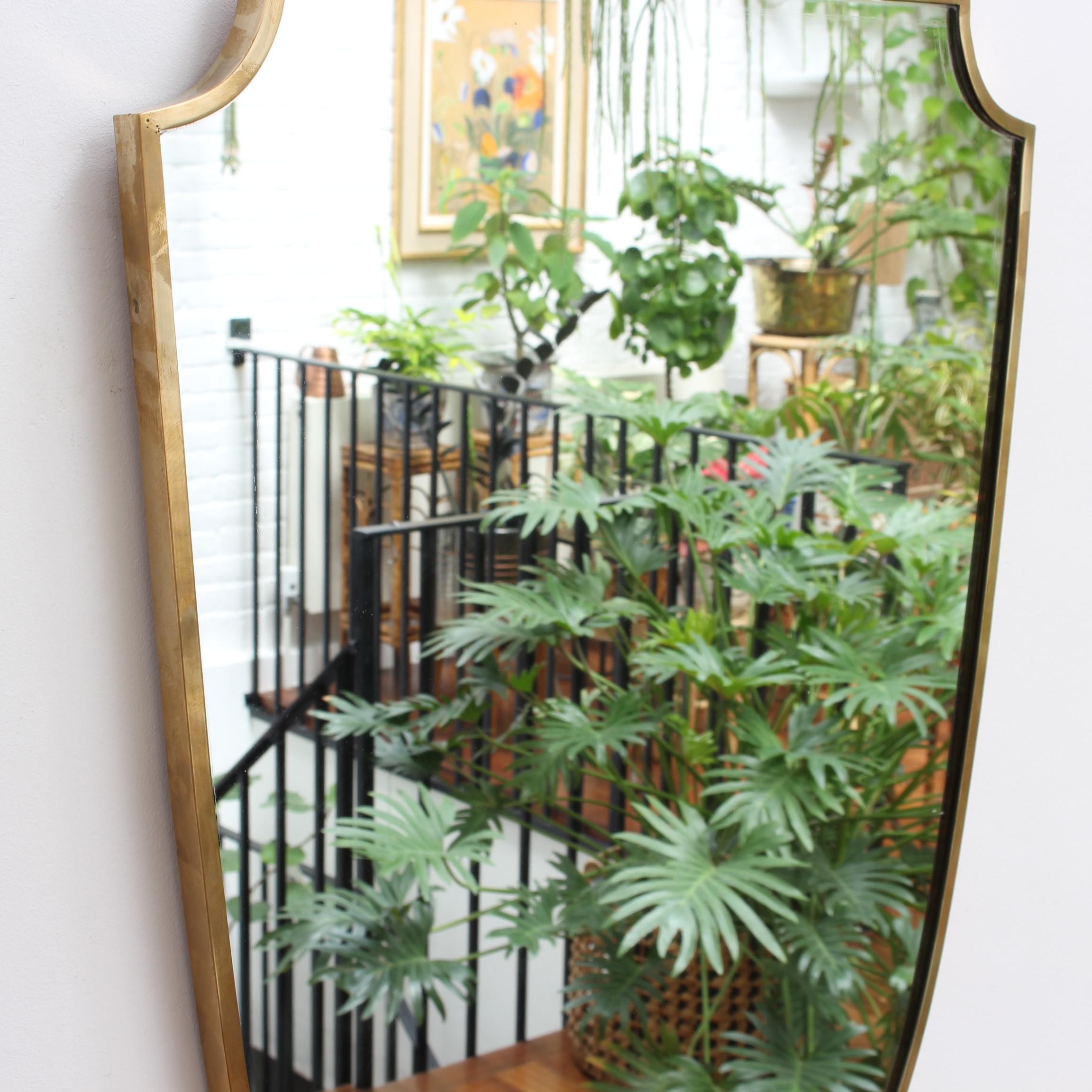 Mid-20th Century Midcentury Italian Crest-Shaped Wall Mirror with Brass Frame, 1950s, Large