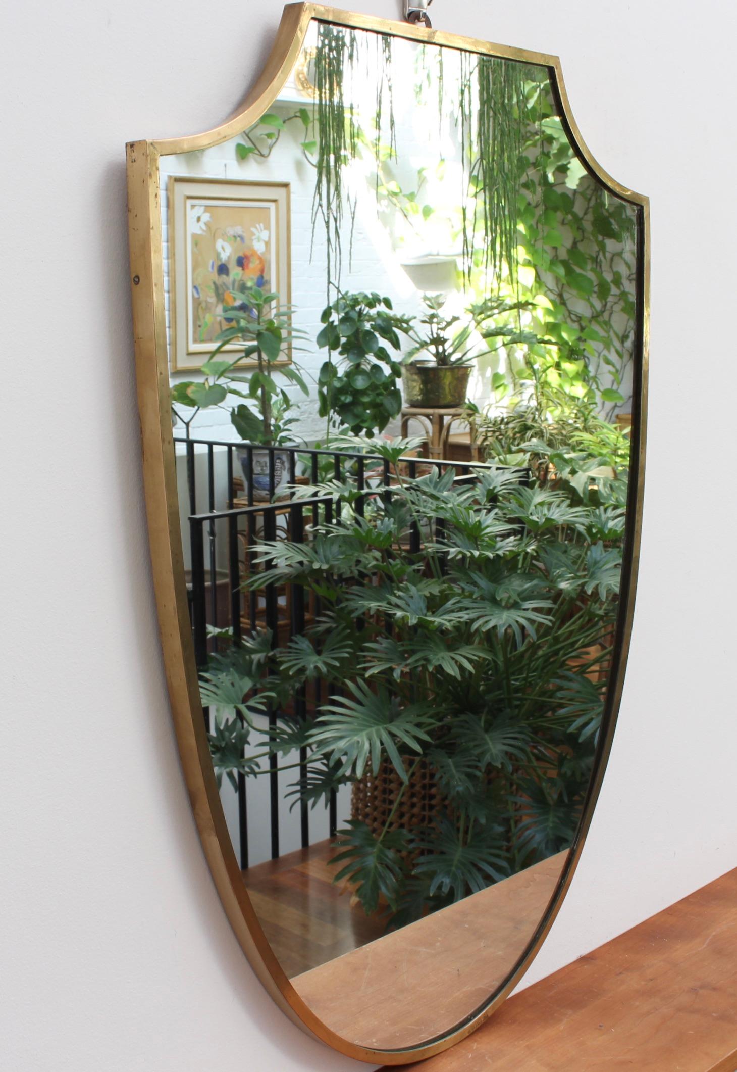 Mid-20th Century Midcentury Italian Crest-Shaped Wall Mirror with Brass Frame, circa 1950s