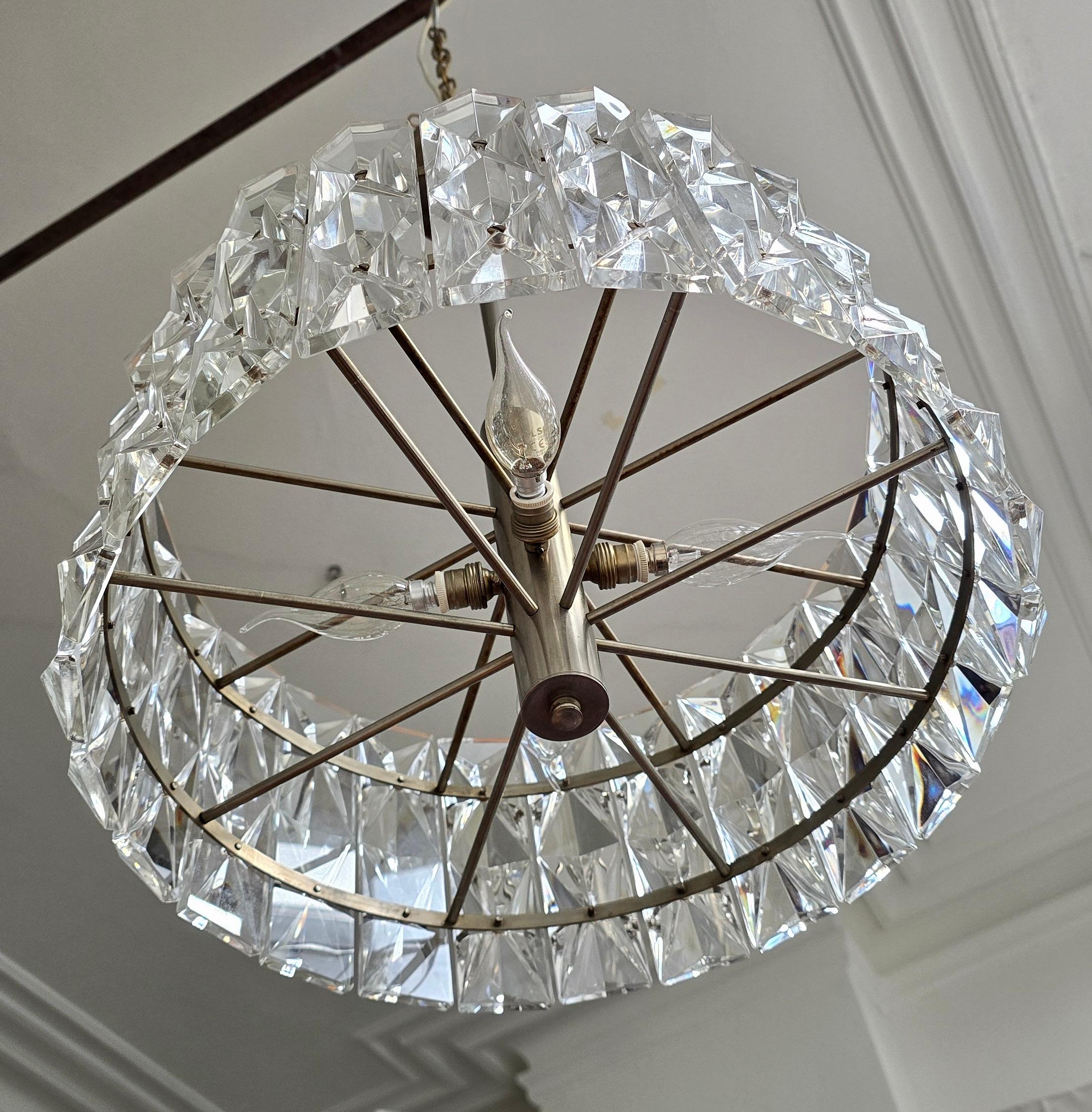 Lámpara colgante de cristal italiano de mediados de siglo con estructura de níquel, años 60 en venta 2