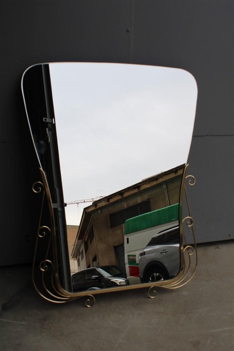 Mid-Century Italian Decorative Mirror with Gold Brass and Shaped Mirror For Sale 2