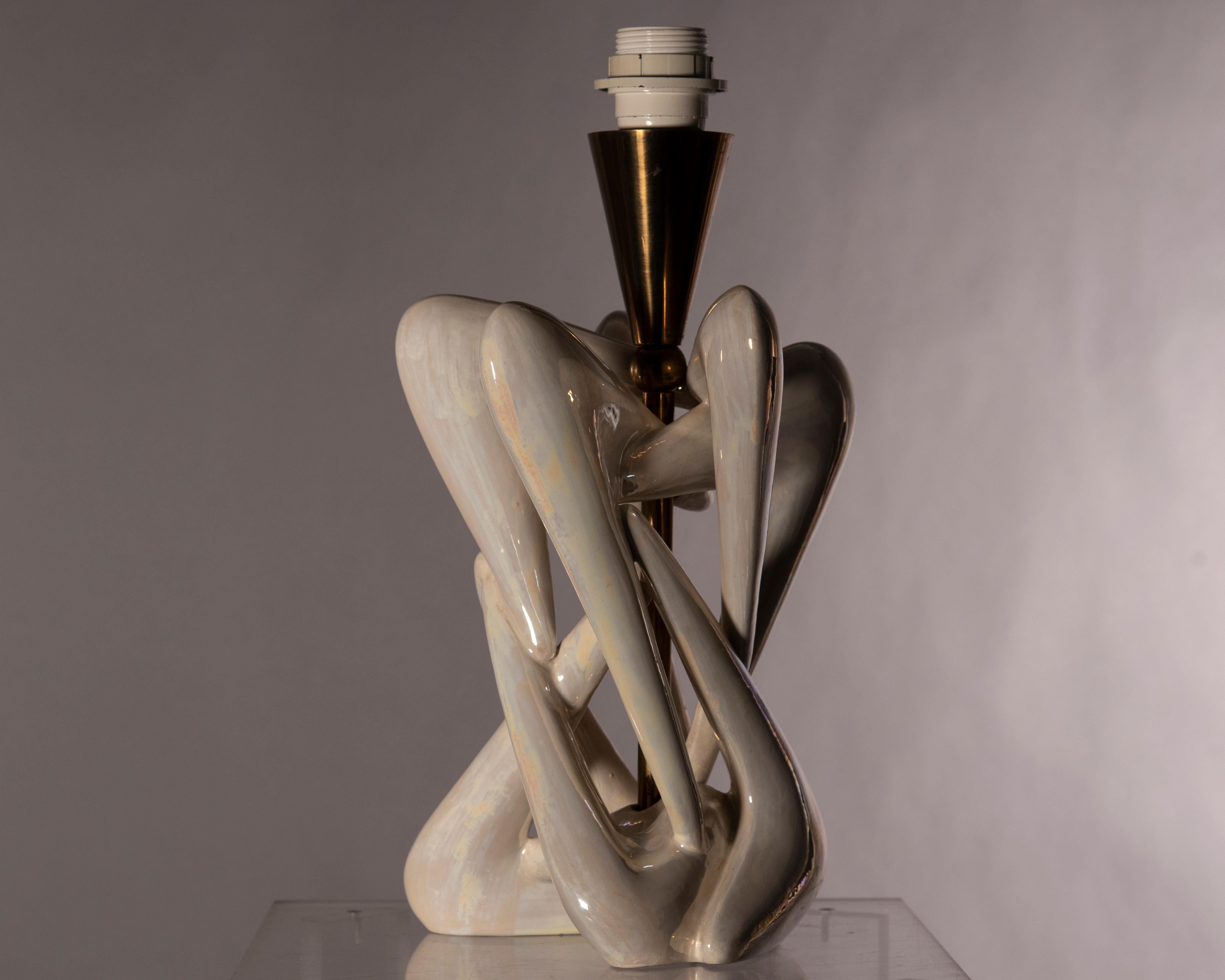 Moderne italienische Porzellanlampe im modernen Design (Mitte des 20. Jahrhunderts) im Angebot