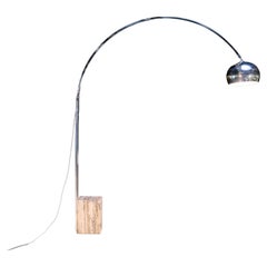 Mid Century Italian Design Floor Lamp in Chromed Brass on a Beige Marble Base