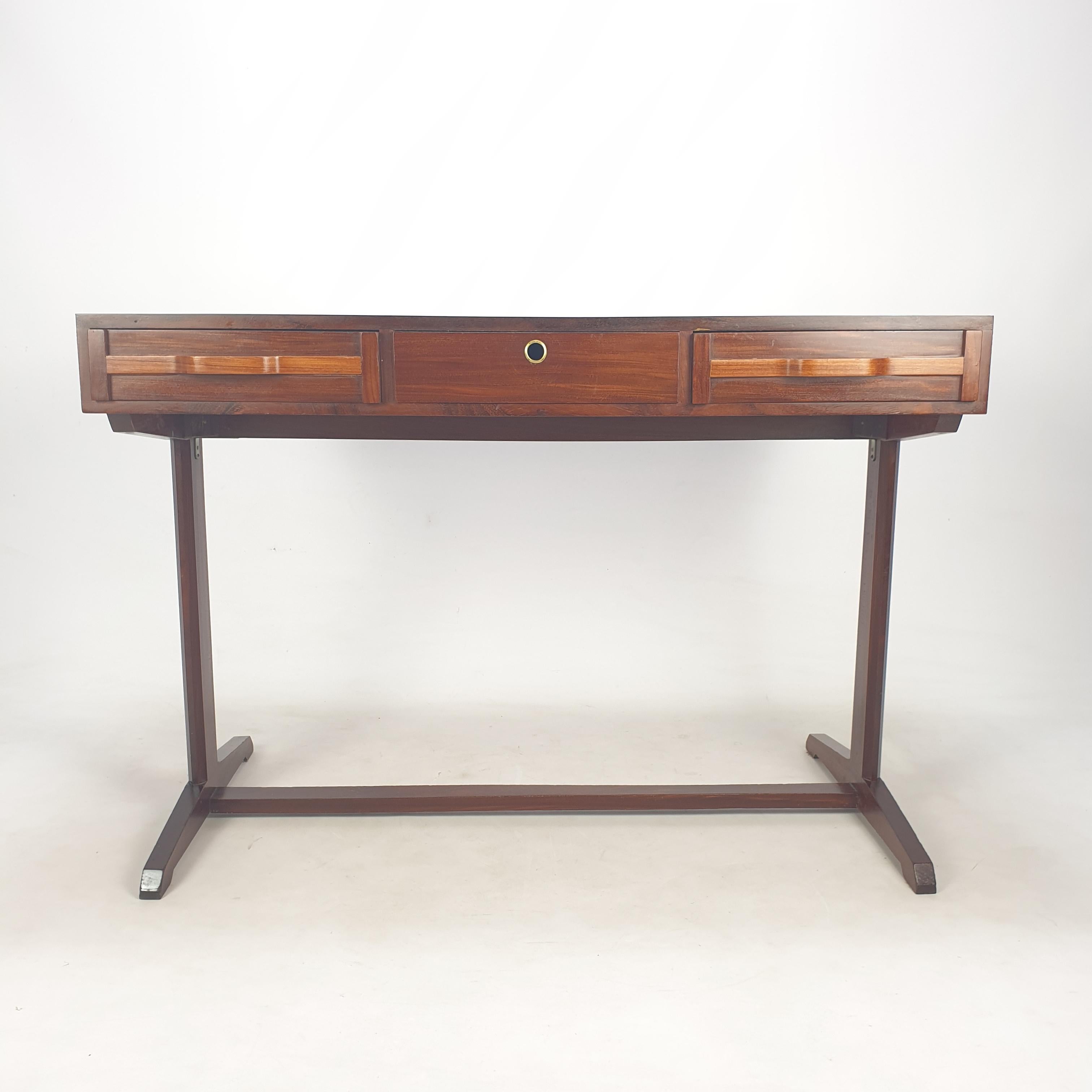 Mid-Century Italian Desk by Gianfranco Frattini, 1950s For Sale 1
