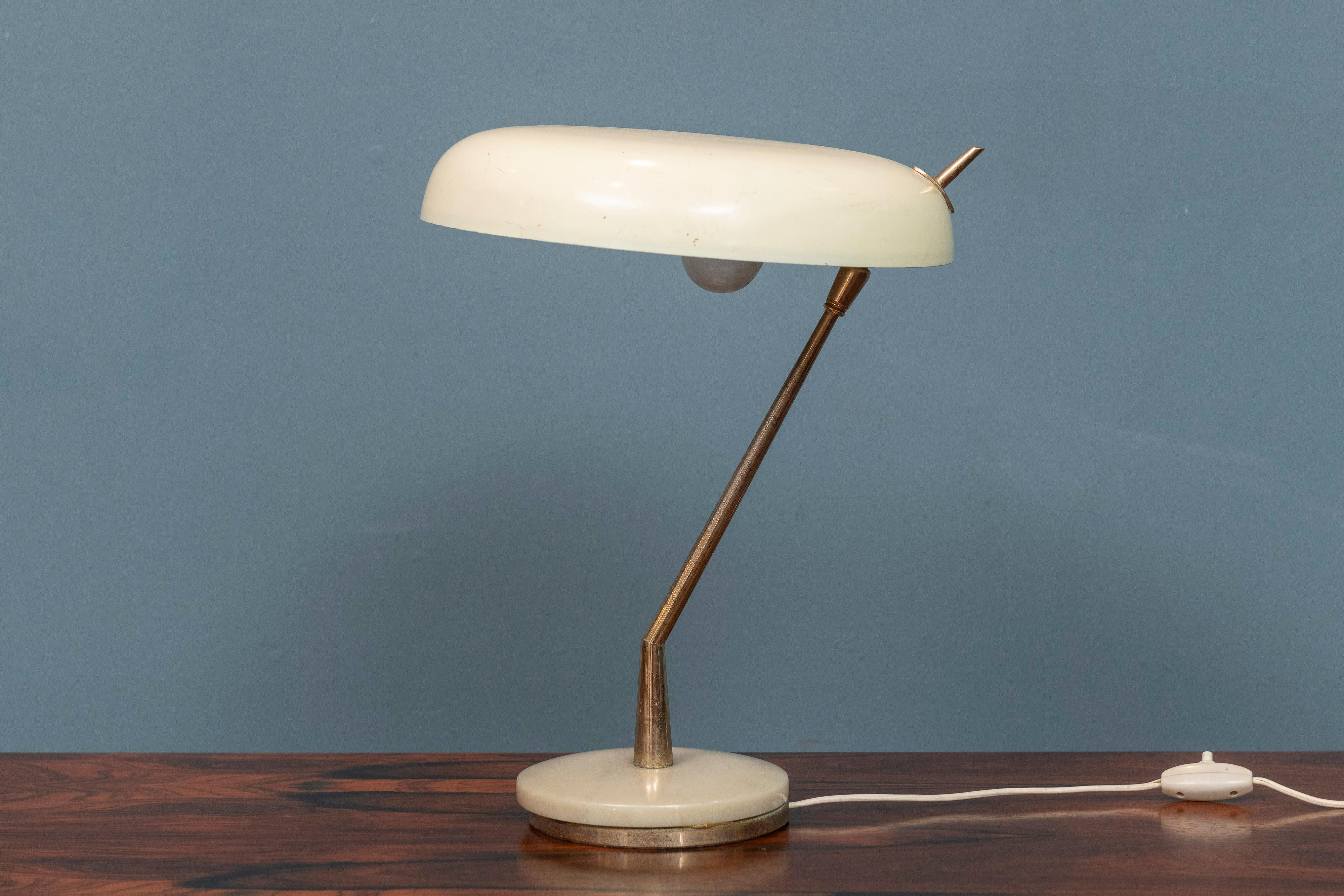 Mid-Century Modern Mid-Century Italian Desk Lamp, Italy For Sale