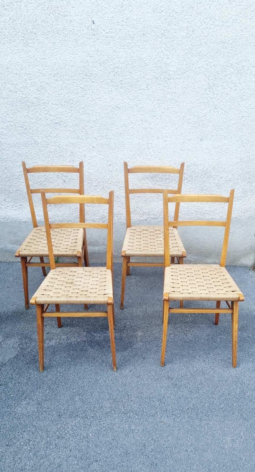 Mid Century Italian Dining Chairs, Italy 60s, Set of 4 For Sale 6