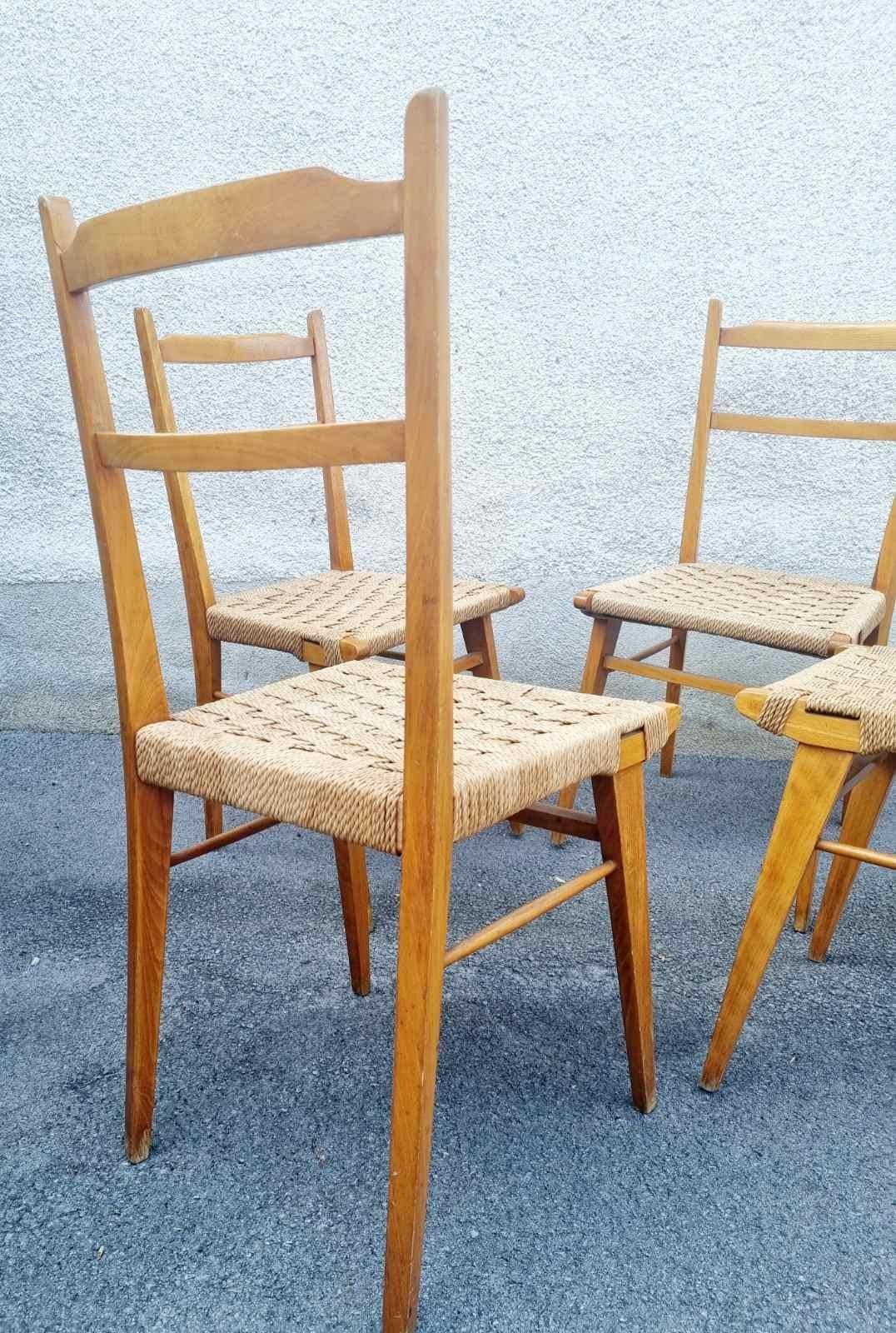 Mid Century Italian Dining Chairs, Italy 60s, Set of 4 For Sale 1