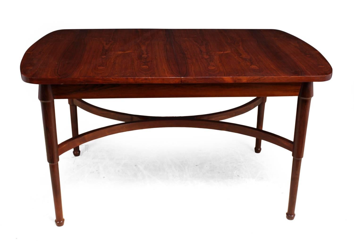 Midcentury Italian Dining Table and Six Chairs in Rosewood In Excellent Condition In Paddock Wood, Kent