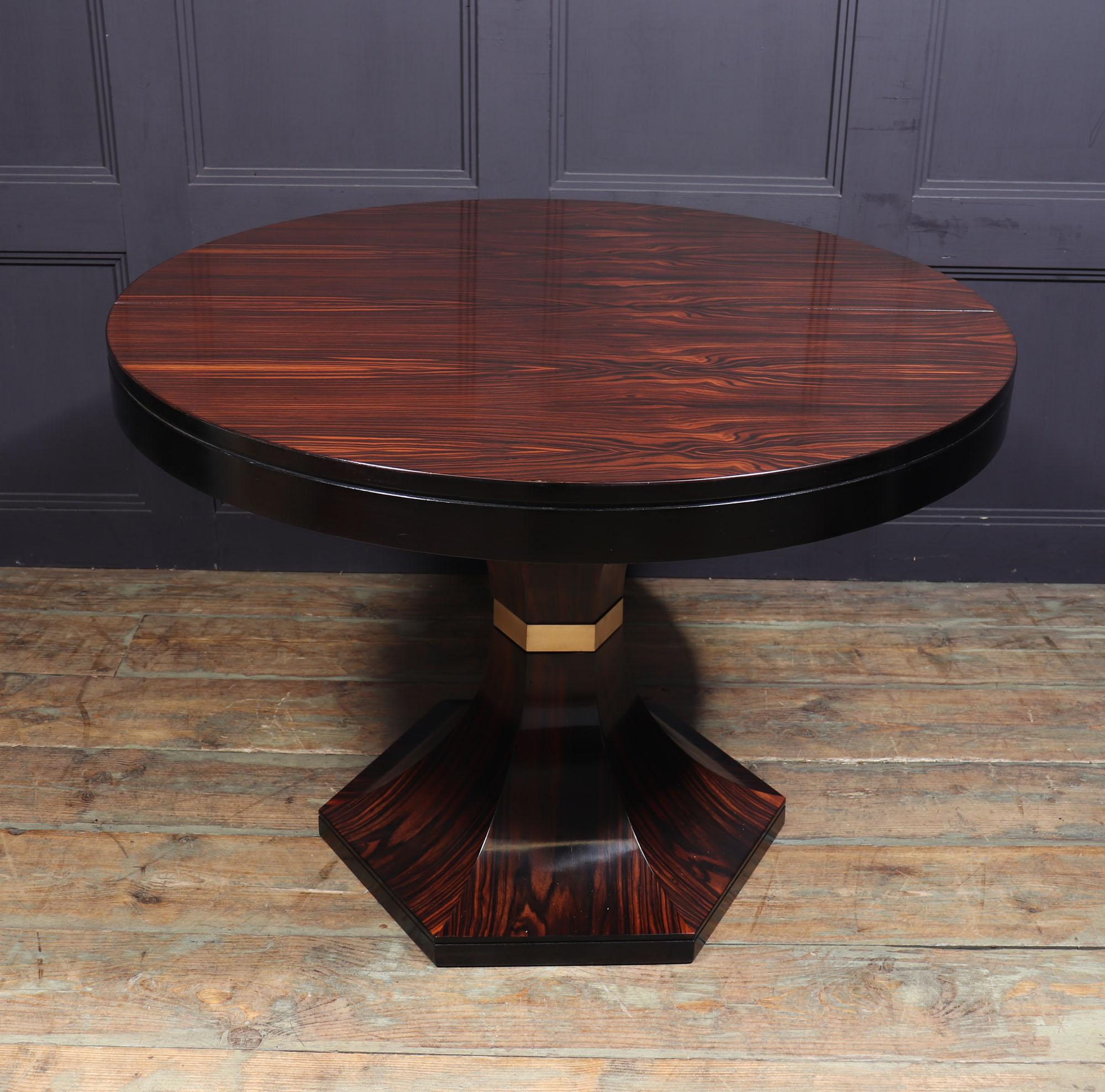 Mid Century Italian Dining Table by Carlo de Carli For Sale 9