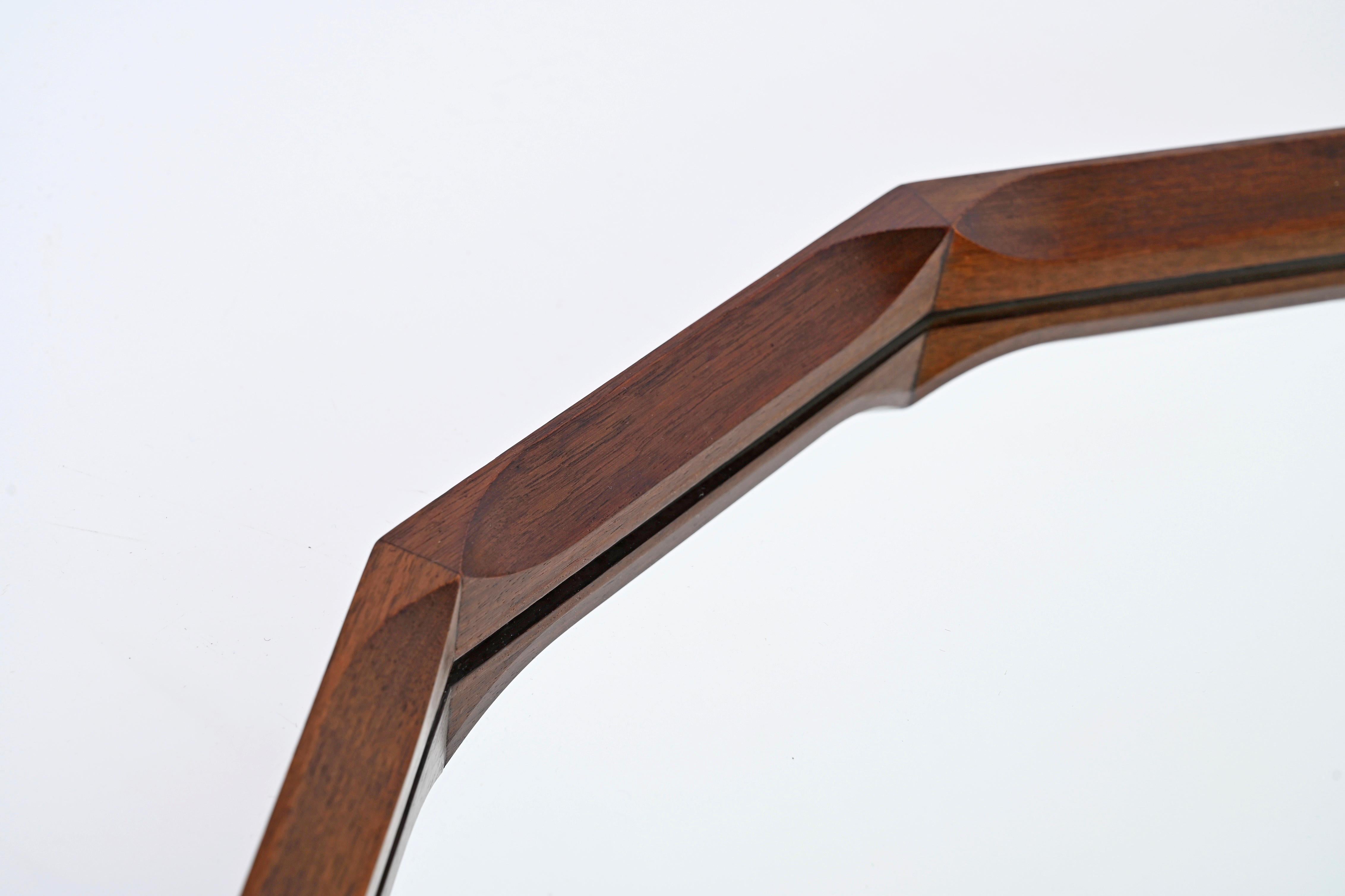 Milieu du XXe siècle Miroir en teck dodécagonal italien du milieu du siècle par Dino Cavalli, Italie, années 1960 en vente