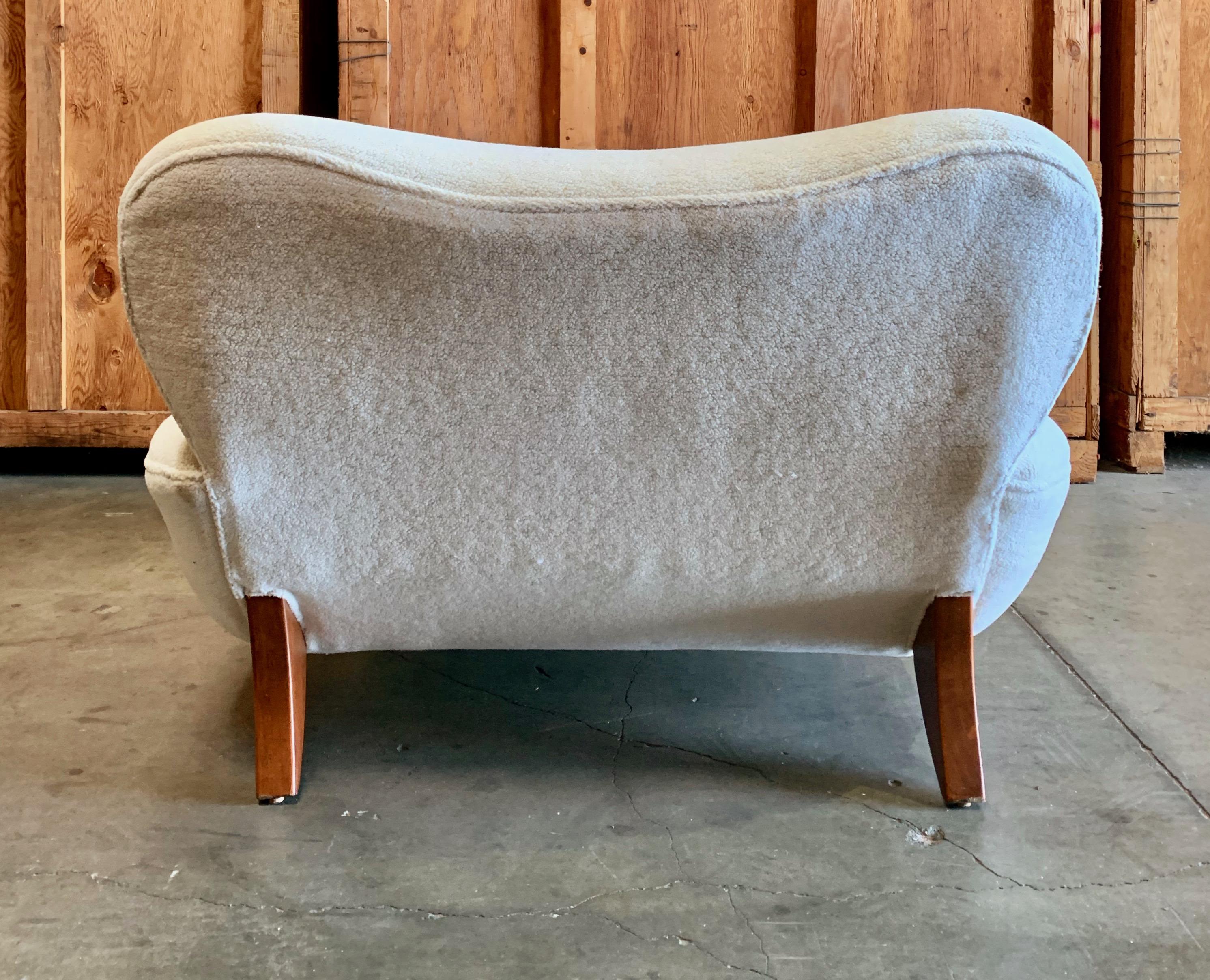 Midcentury Italian White Sheepskin Double Chaise Lounge 2