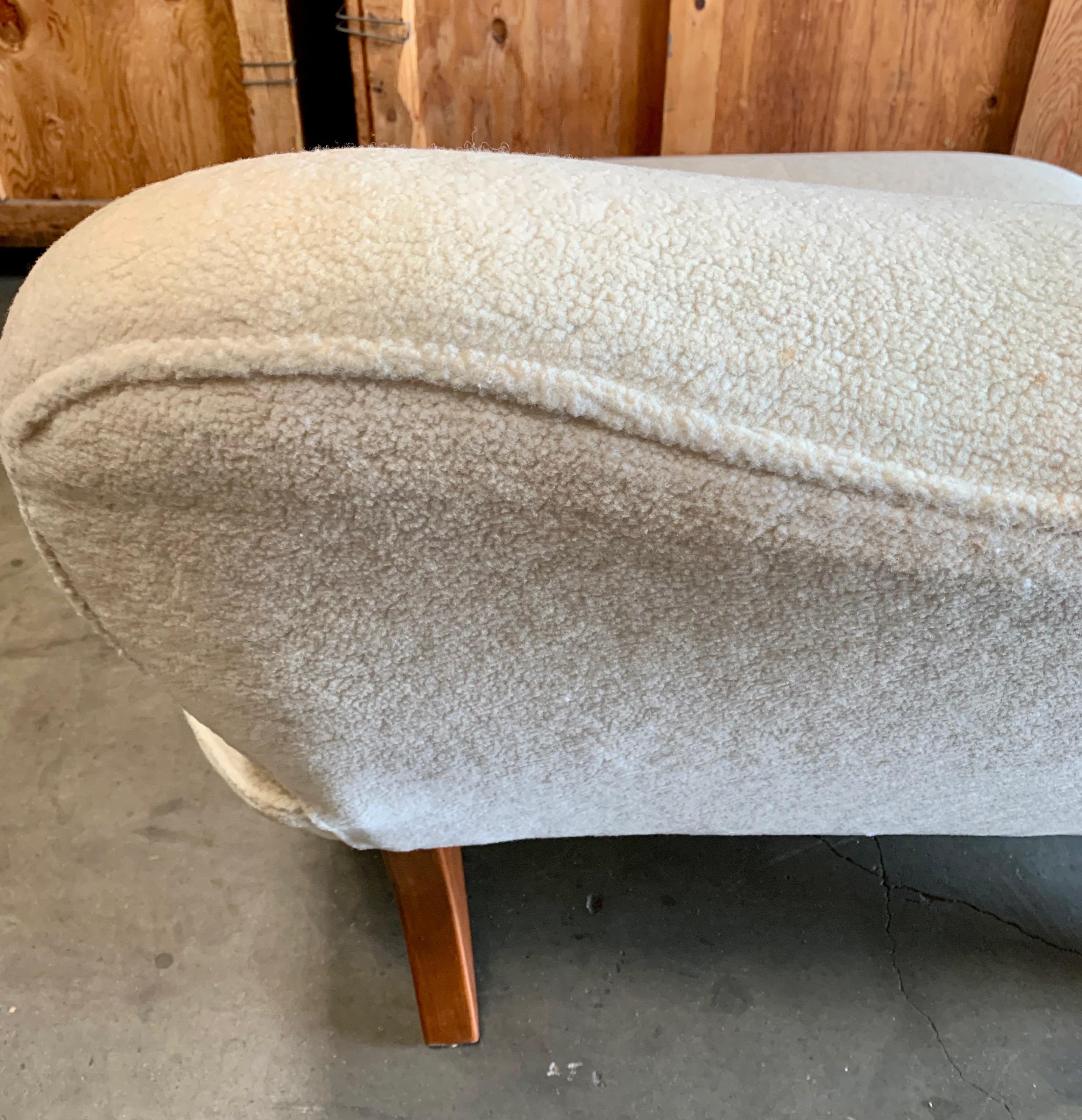 Midcentury Italian White Sheepskin Double Chaise Lounge 3