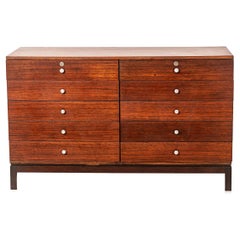 Commodes and Chests of Drawers