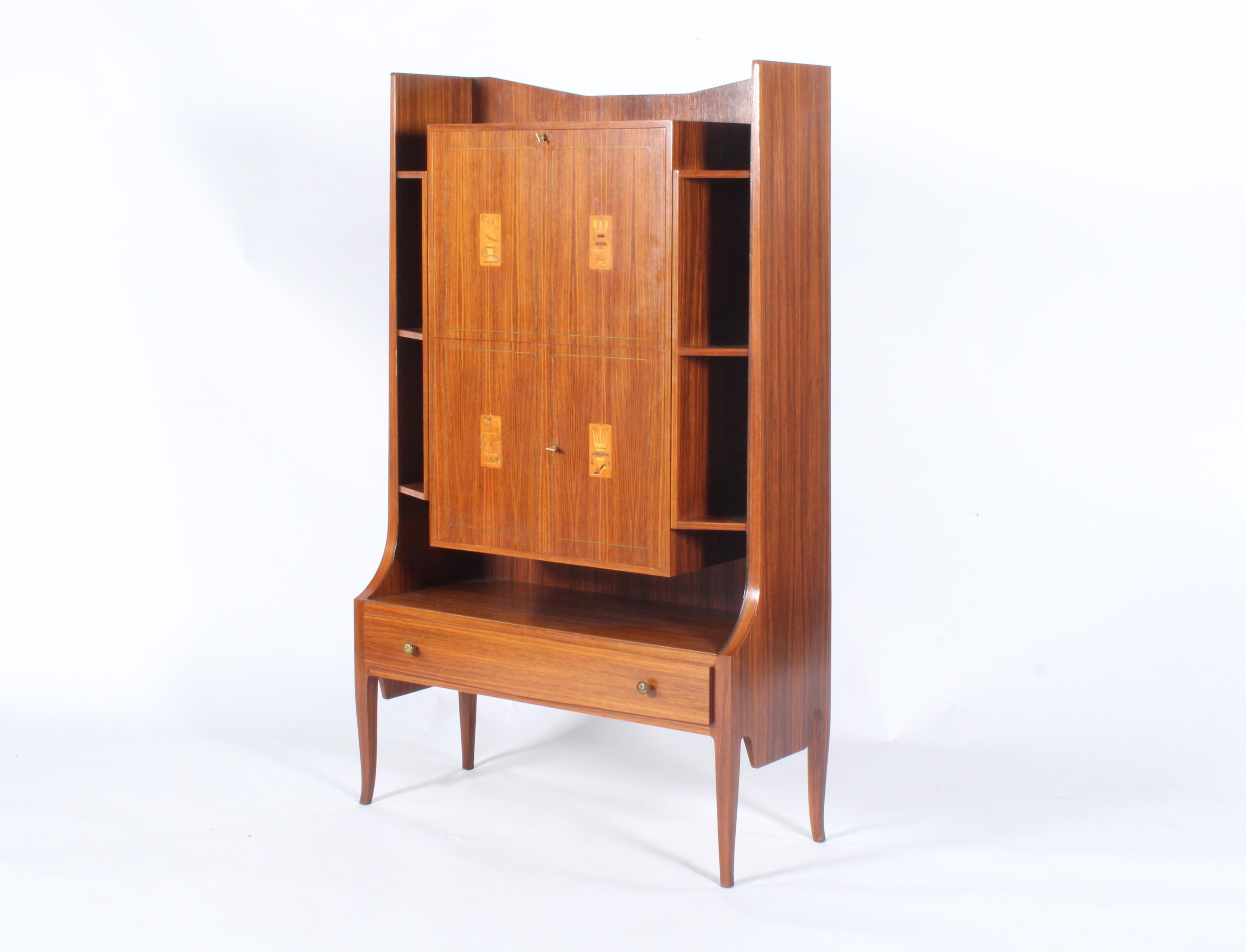 Mid Century Italian Drinks Cabinet With Decorative Marquetry Panels For Sale 1