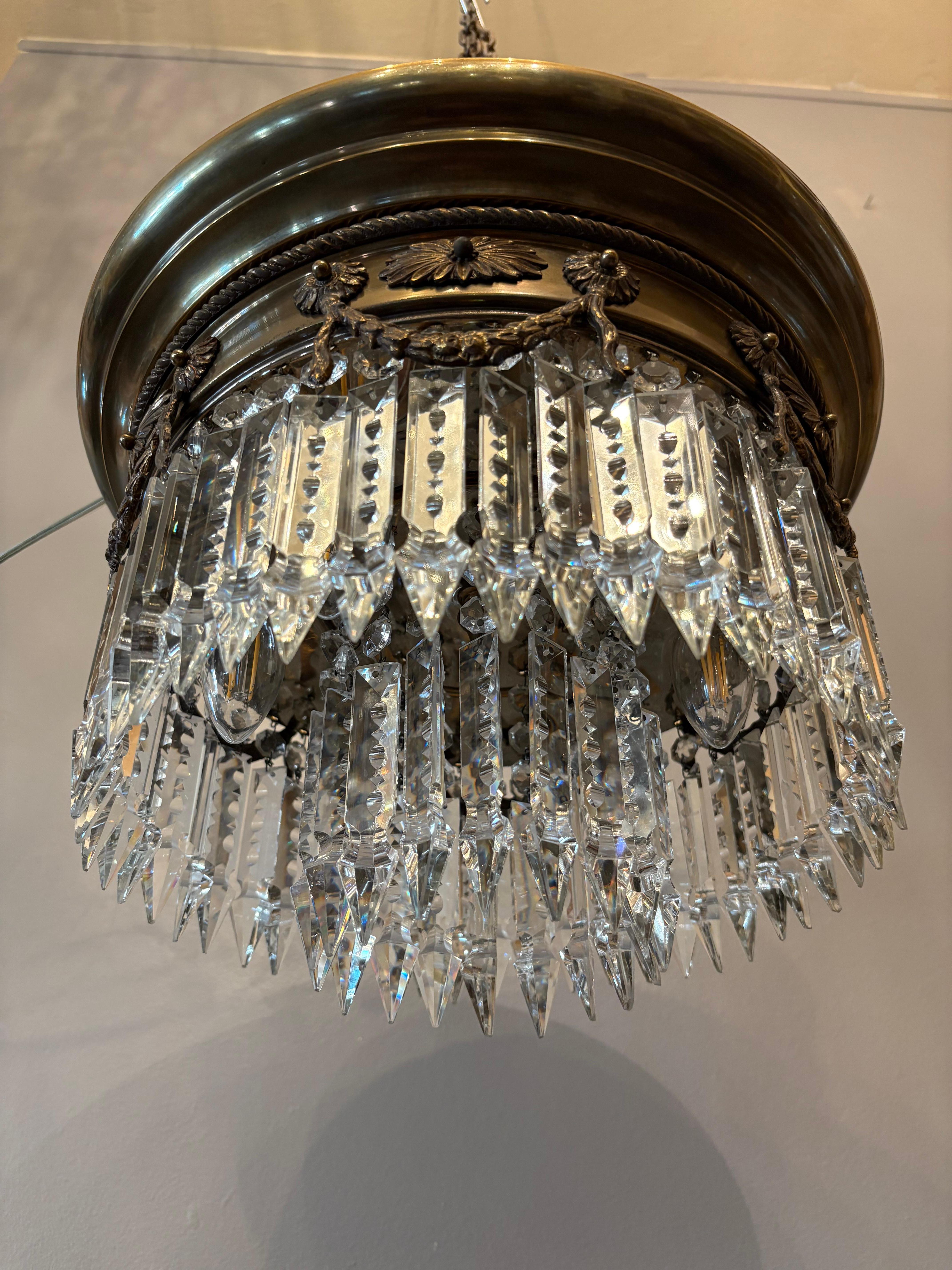 Araña de estilo Imperio italiano de mediados de siglo en Bueno estado para la venta en Los Angeles, CA